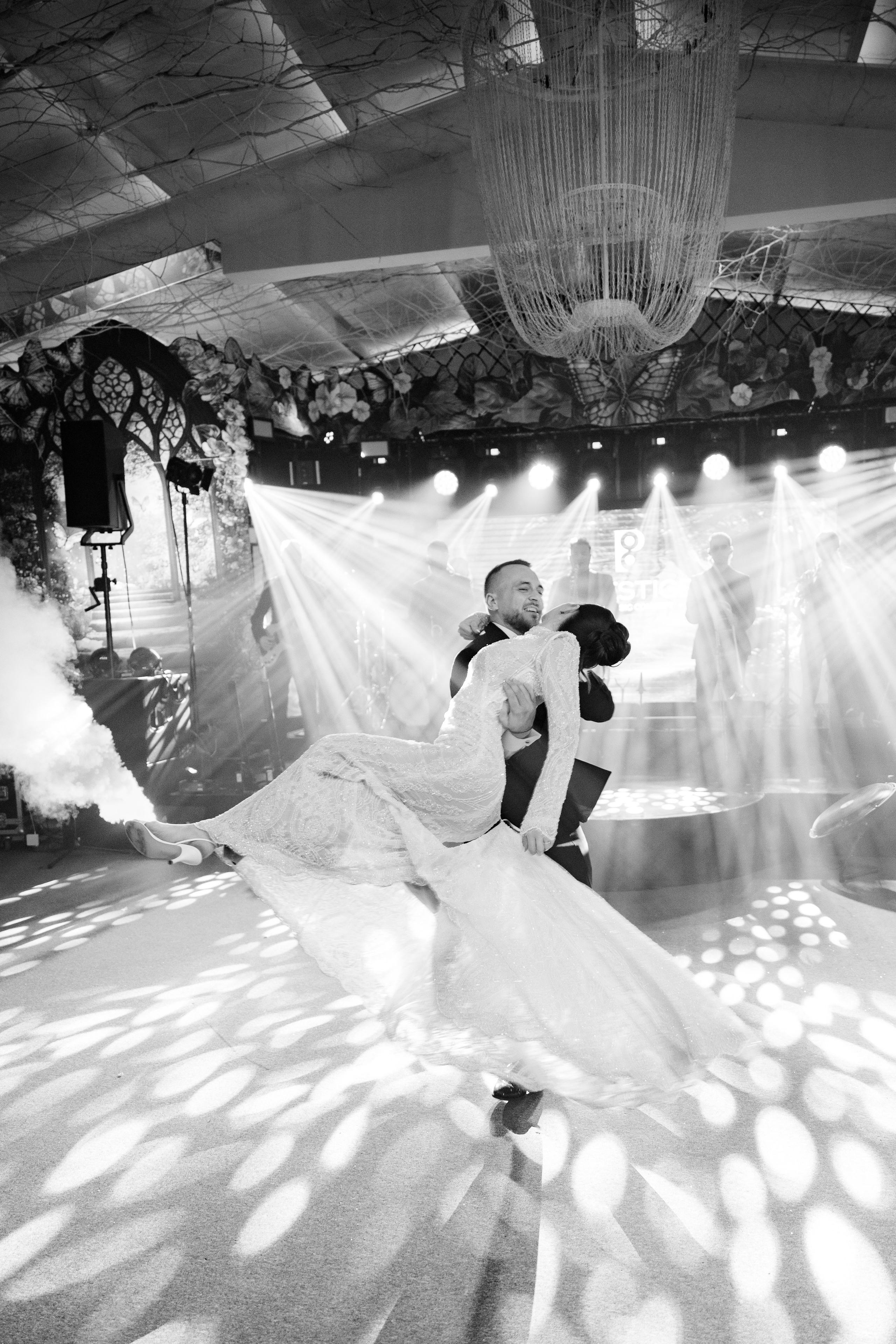 Gabriela & Alex. Destination Wedding Photographer Alex Pasarelu