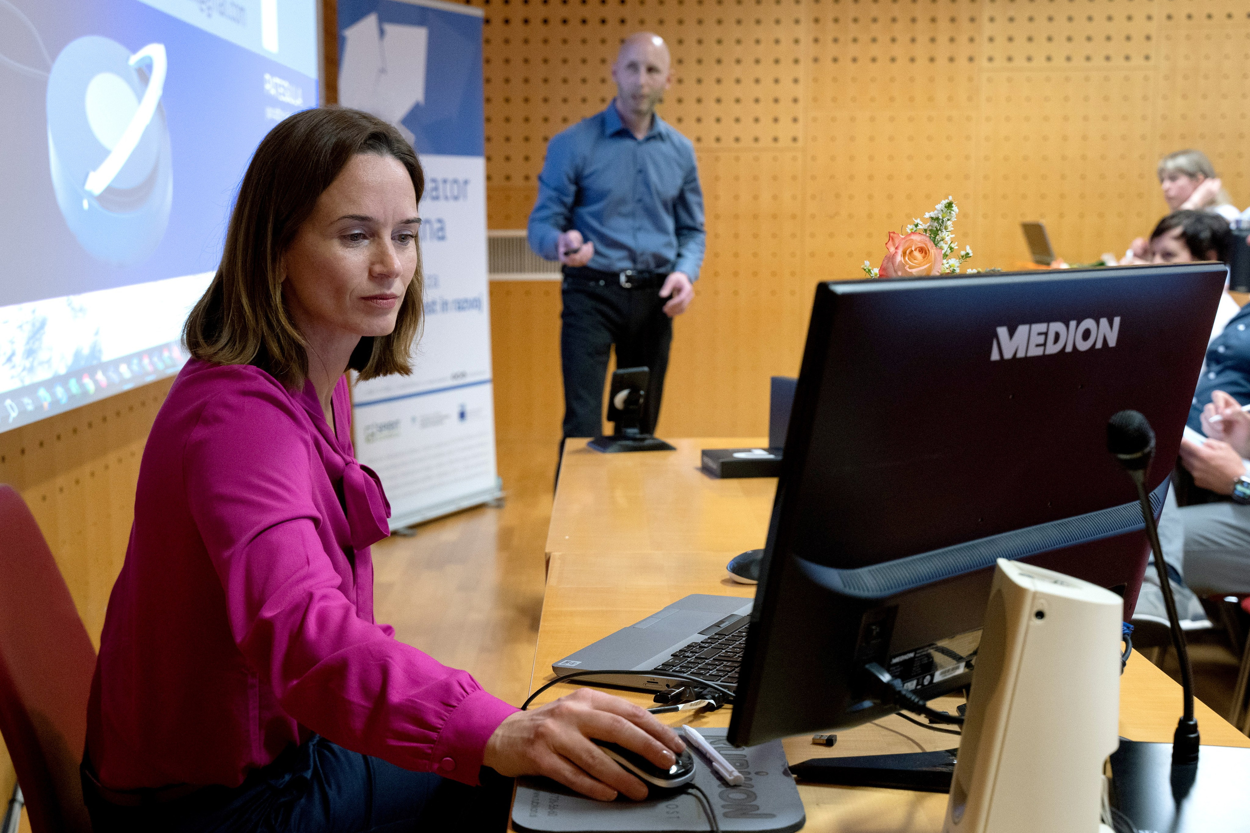 Podjetjetniška šola Sežana. Inkubator (Slovenija). Fotografinja in videografinja Mariia Bortiakova iz Slovenije: fotografiranje dogodkov, portretov in snemanje videov po vsej Sloveniji