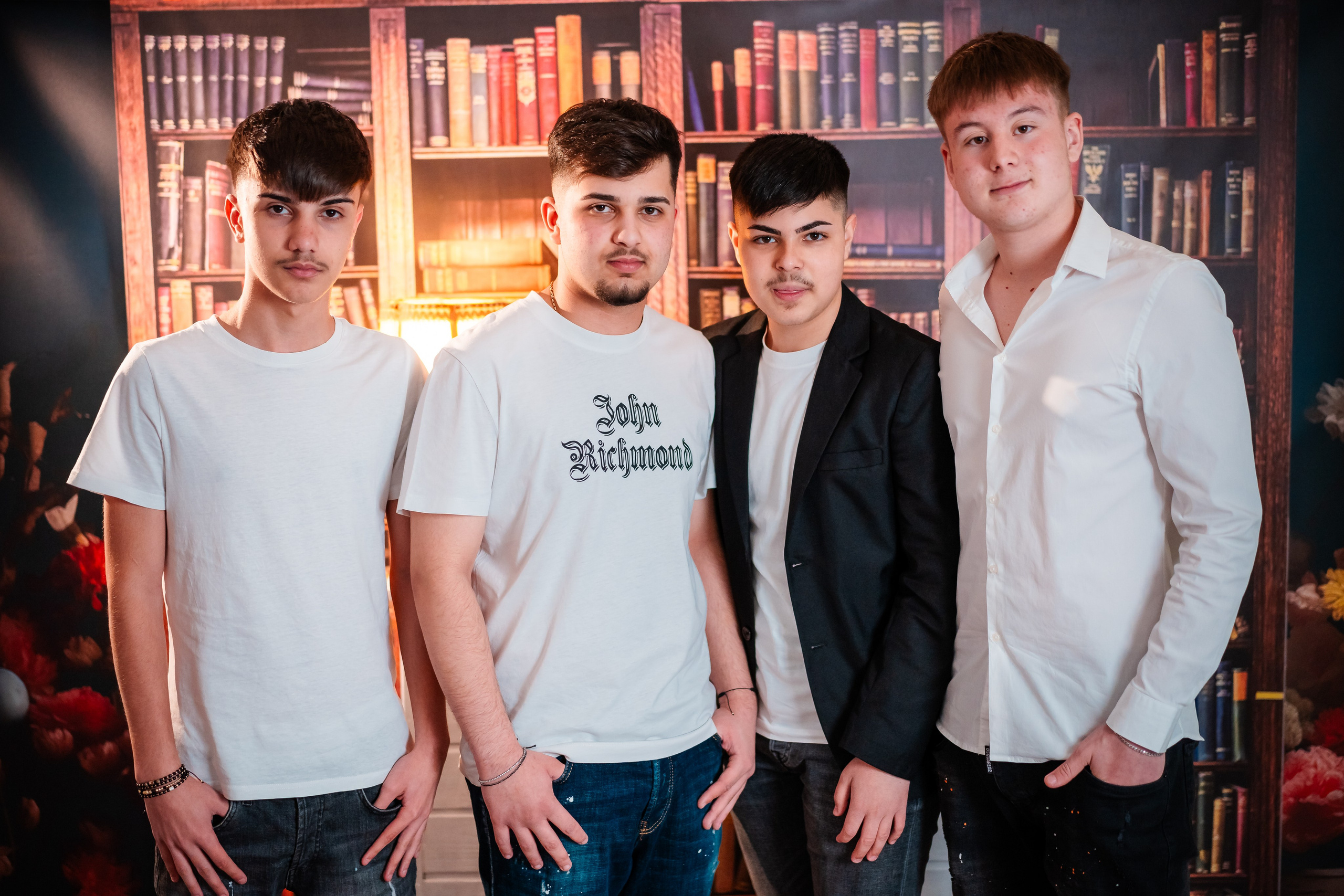 Absolvenți și Baluri