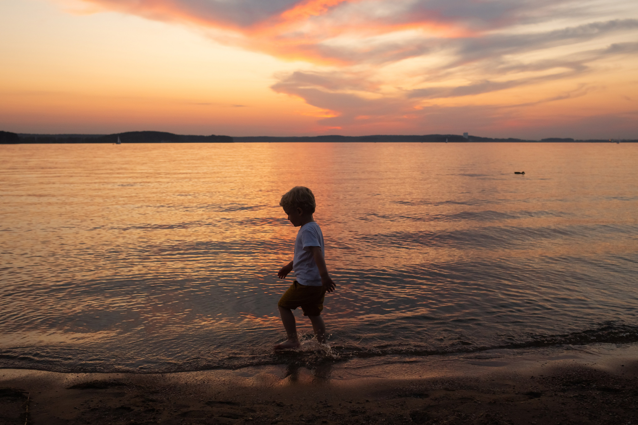 Beautiful family photo session in Spain. Professional photographer in Spain