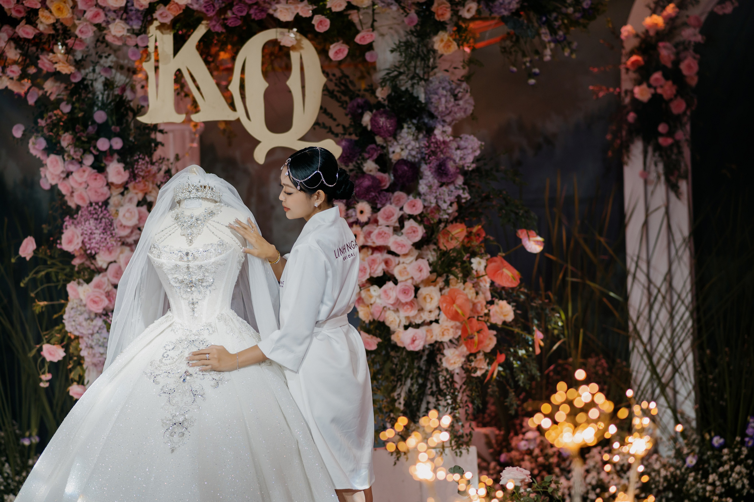 KHANG & QUYEN / Lavela Hotel. Saigon Wedding Present | Art Beyond Moments