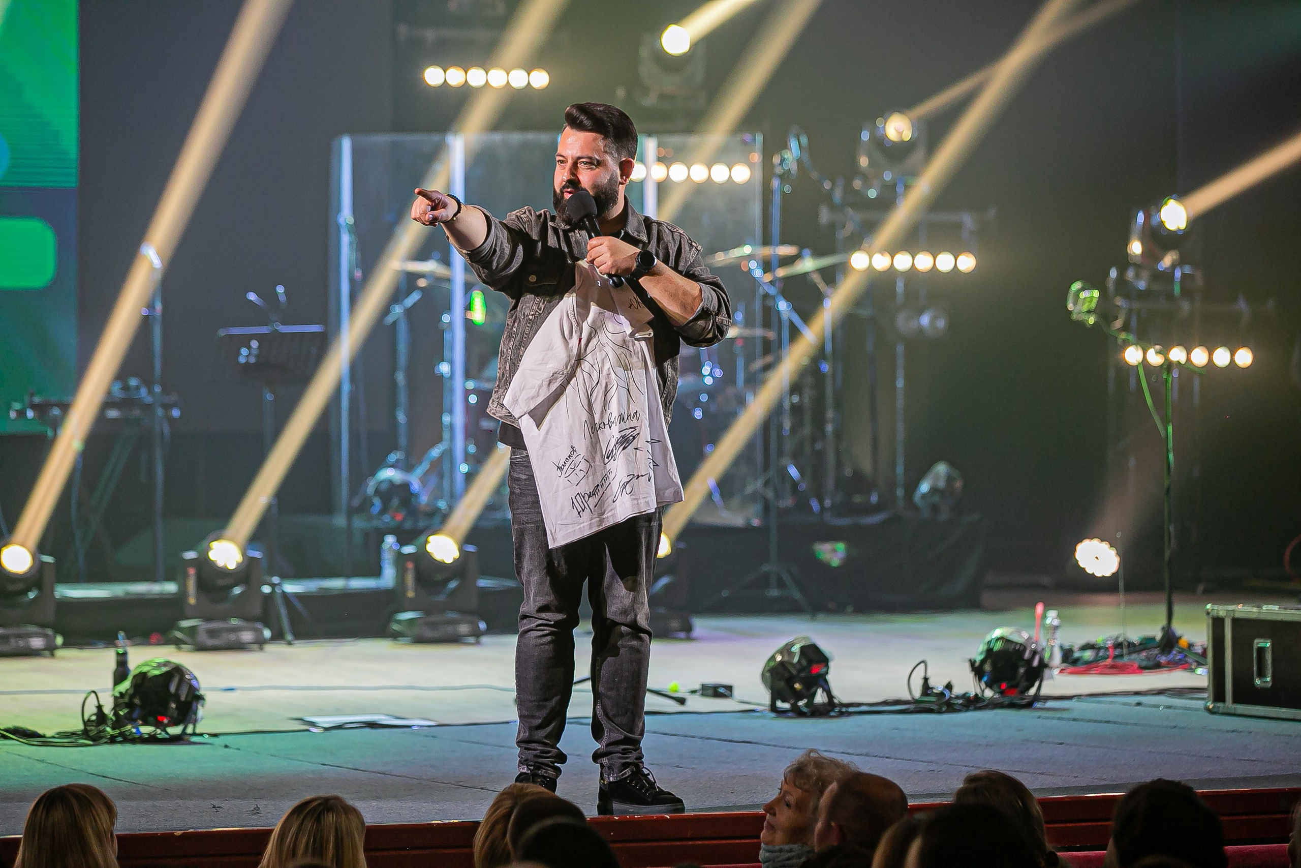 Скай. Репортажний фотограф/анімаліст КИЇВ