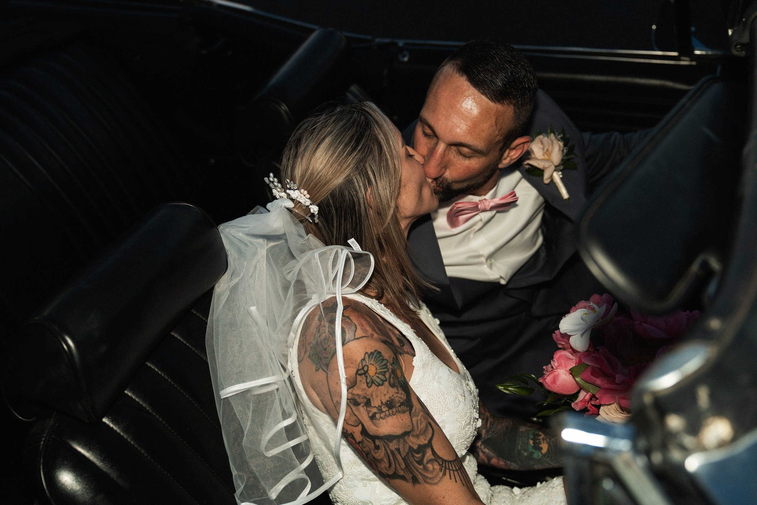 Cathy&Aaron. Wedding & elopement photographer Viktoriya Kravtsov. Las Vegas