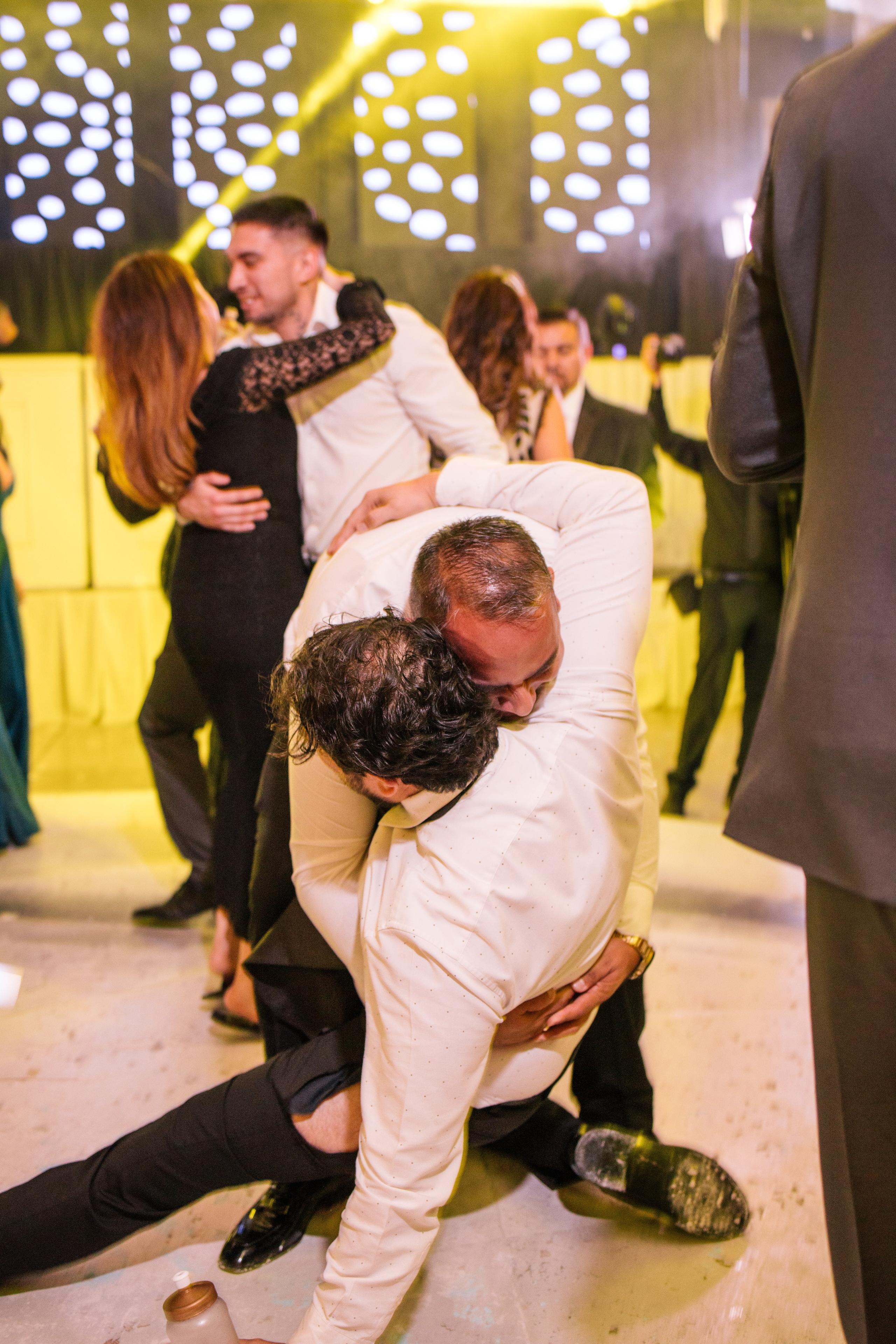 Alejandra y Salvador. Principal