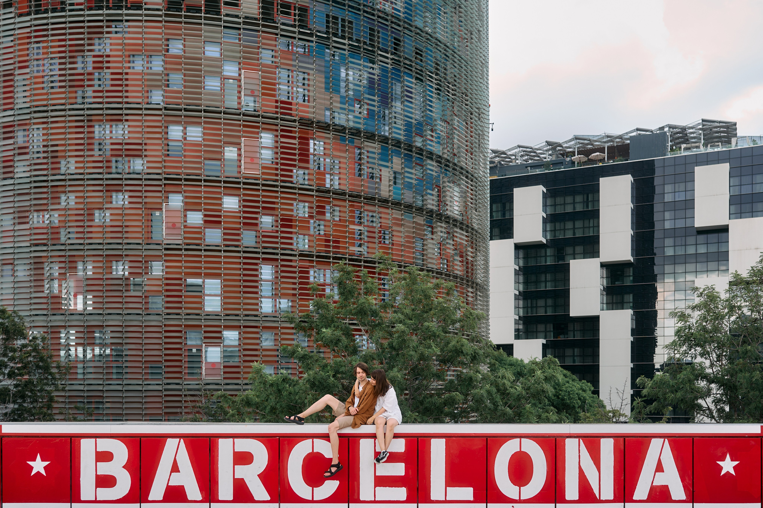 Description of the Glories location for a  love-story or individual photo shoot in Barcelona, examples of photos taken at this  spot. POSTCARD.BCN Photographer Kate in Barcelona. Love-story, family or individual photo shoots