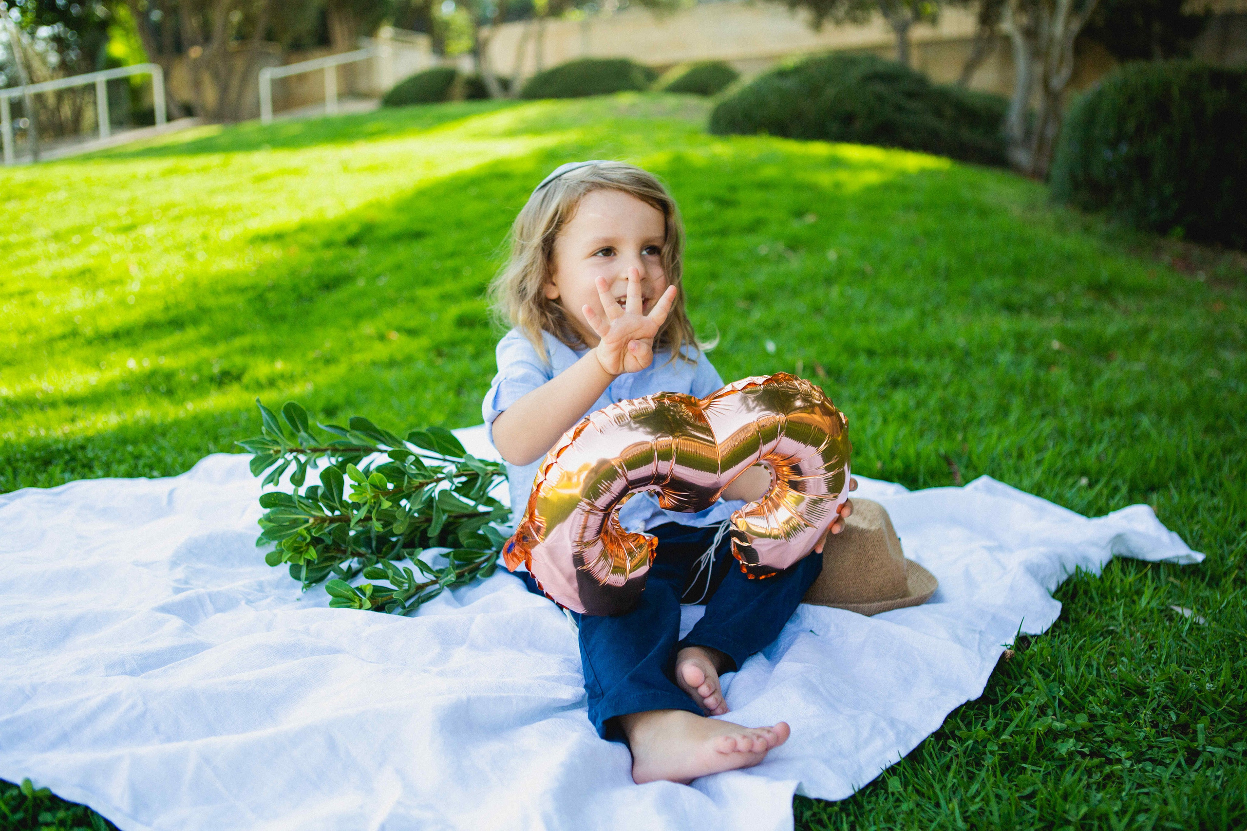 NEW DISTRICT, NEAR MAMILIA. PHOTOGRAPHER IN ISRAEL