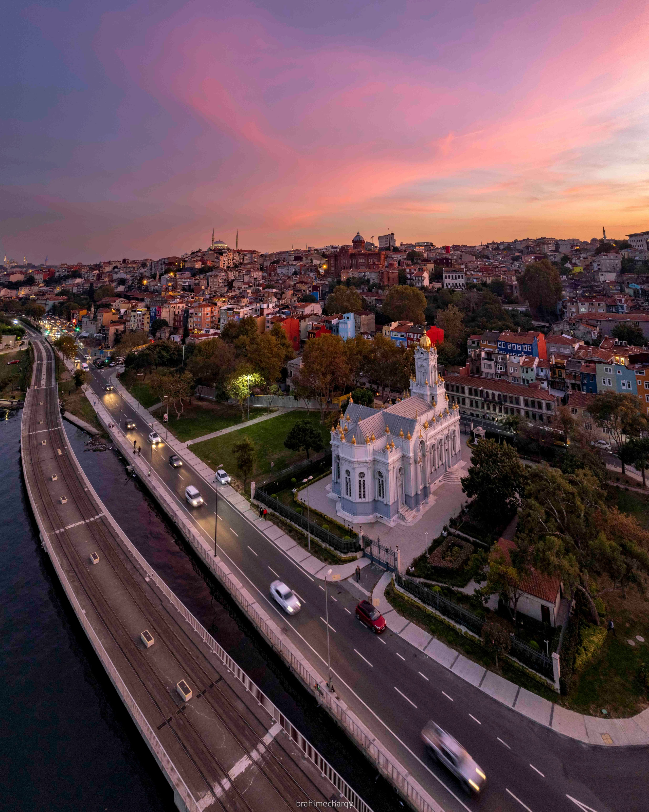 Фото. Брахим — фотограф