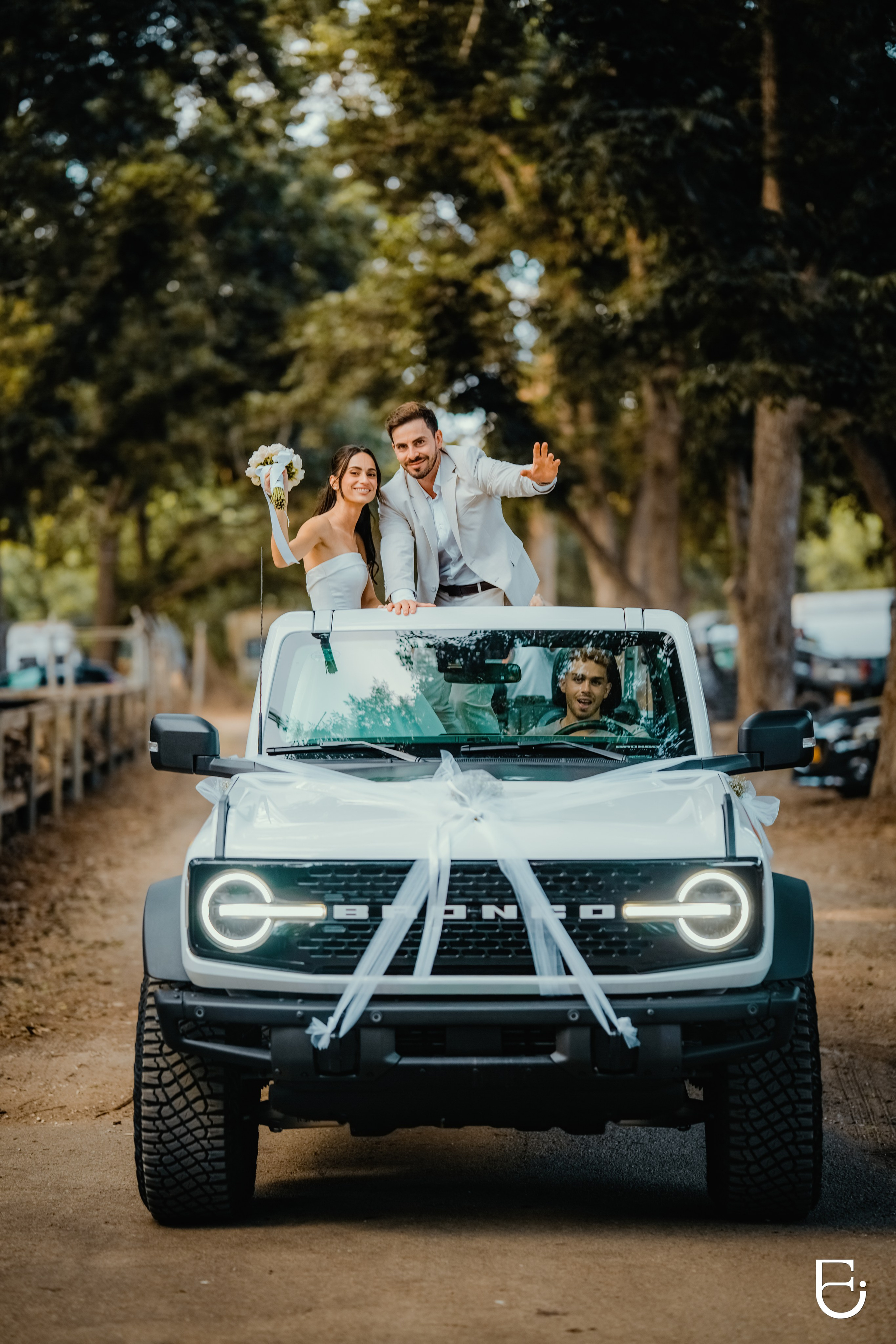 WEDDINGS. CAMELLIA ART PHOTOGRAPHY