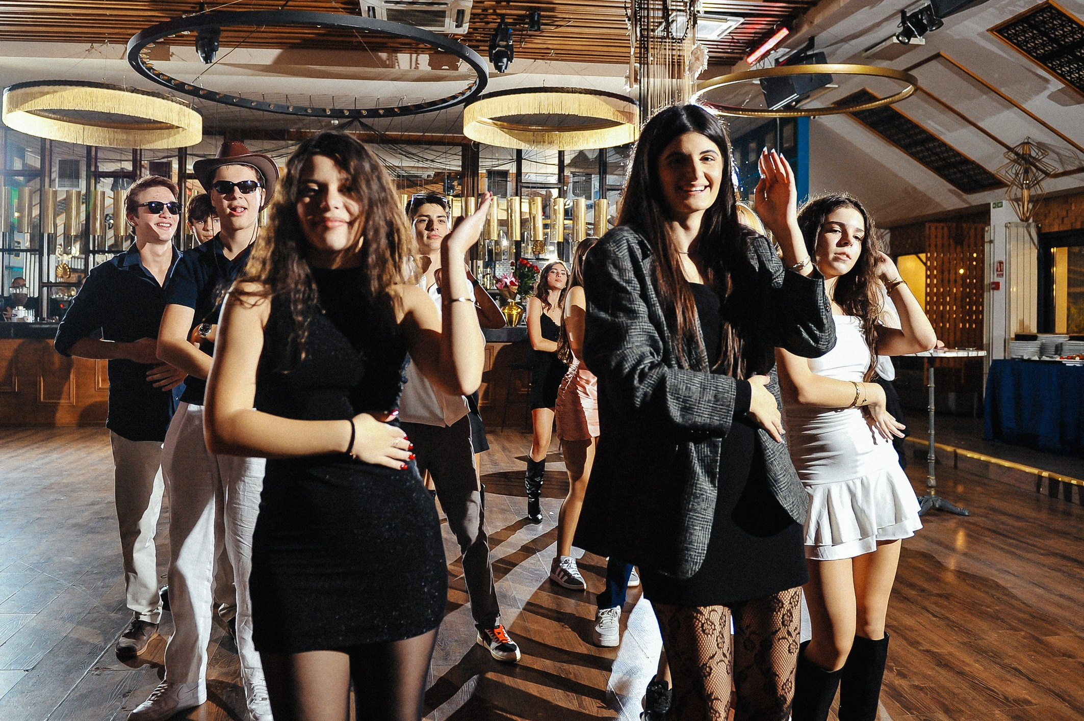 Karina (majorat). Fotograf de familie și evenimente