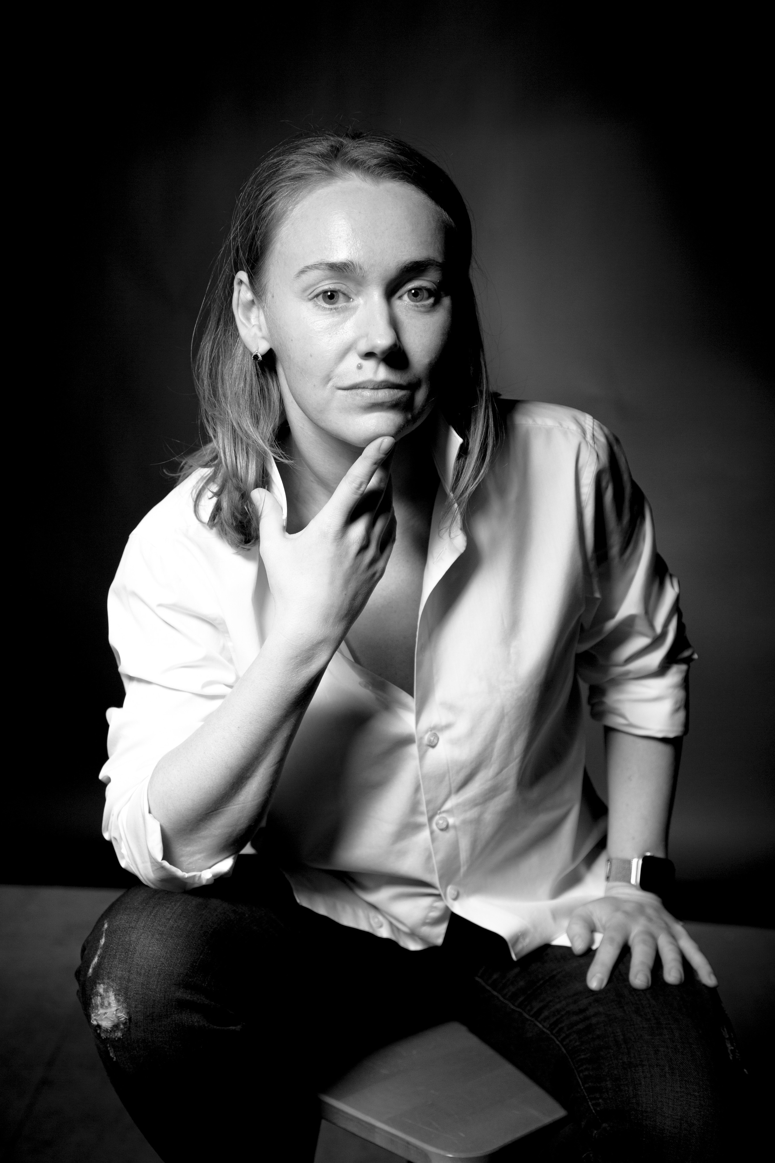 Portraits. Anastasia Shapoval violoniste et photographe. Paris — Bourges