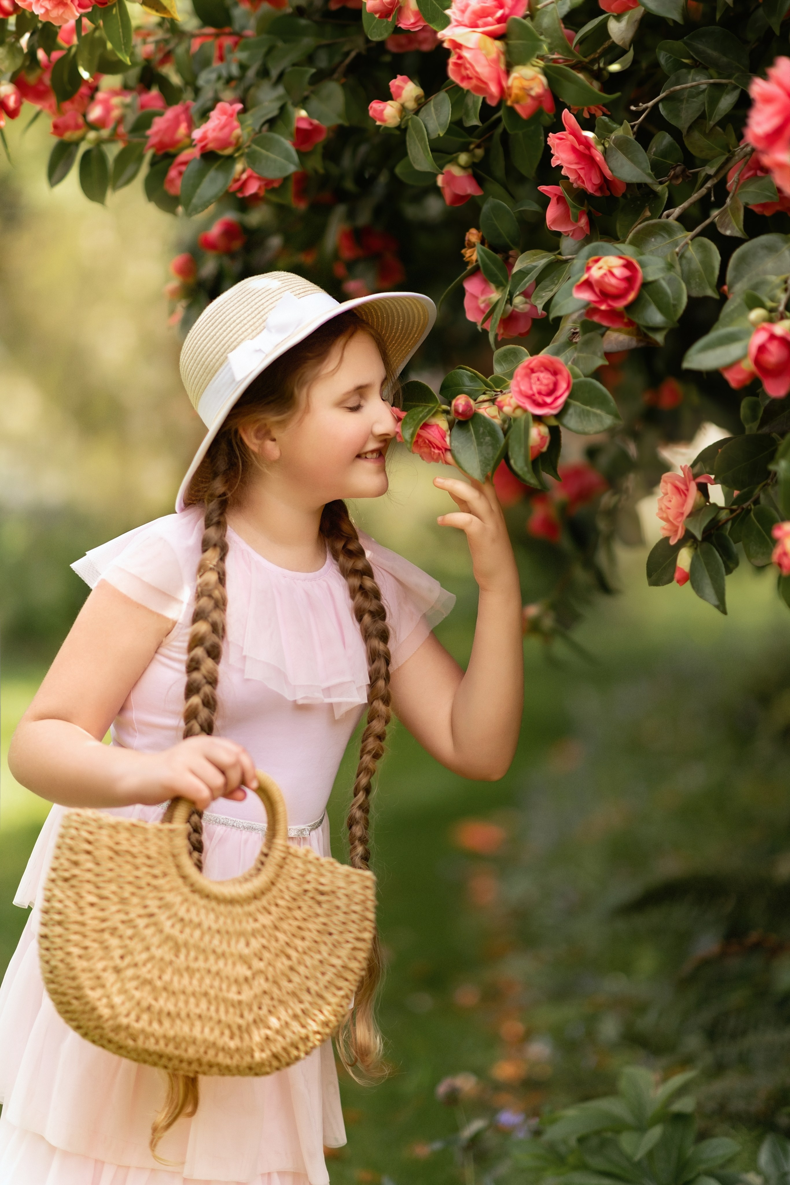 Lilac garden. Wedding & portrait photography in the Seattle Area. Helen Michelle photographer