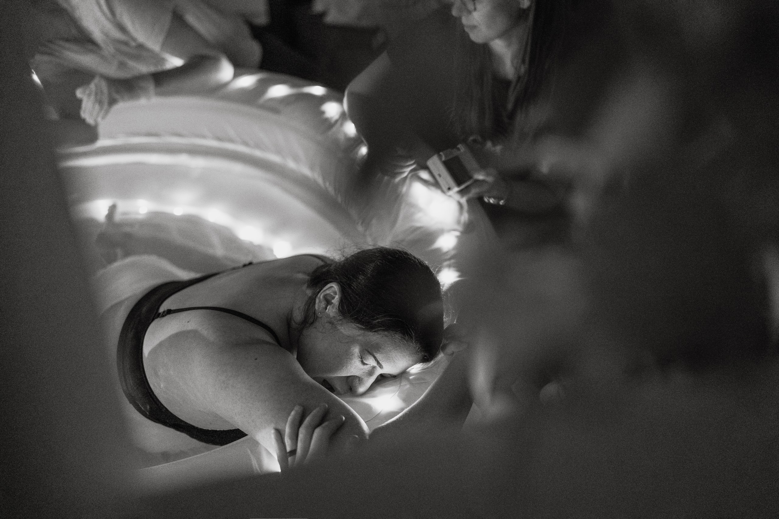 Home birth. Alisa Tant — Family and newborn photographer Bucks County, Montgomery county, Philadelphia, NJ