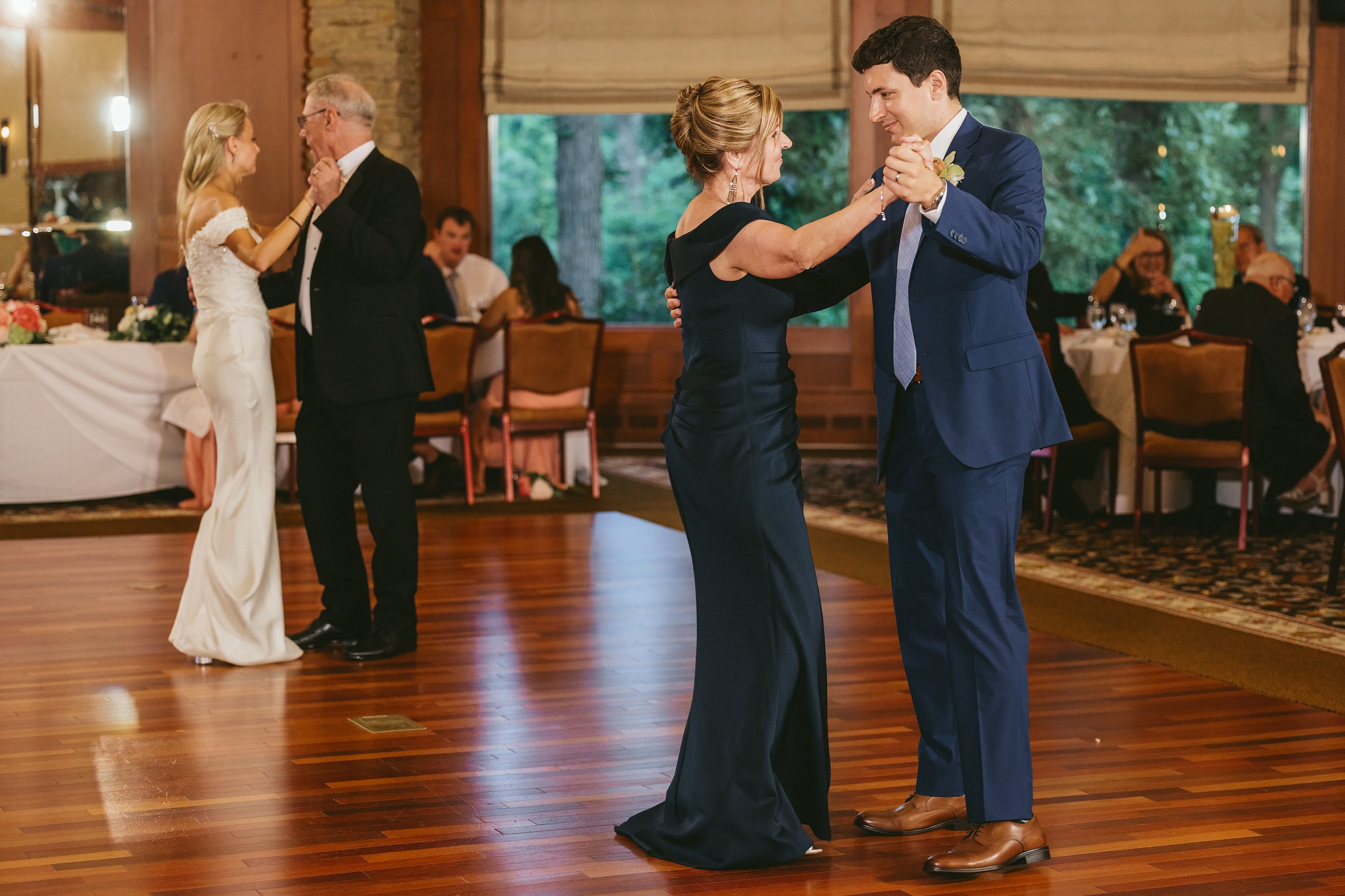 06.14.2025 Wedding. Wedding family event photographer in Chicago Nick Yushevich