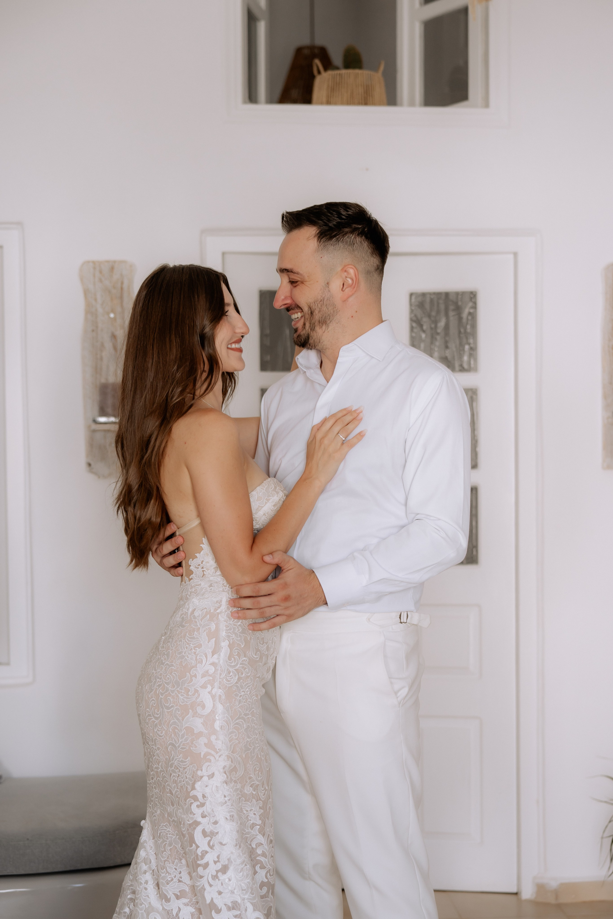 Lore + Razvan | Santorini after wedd. Proud Vision Weddings | Wedding Photography & Film — Servicii profesionale Foto Video Nunta Iasi