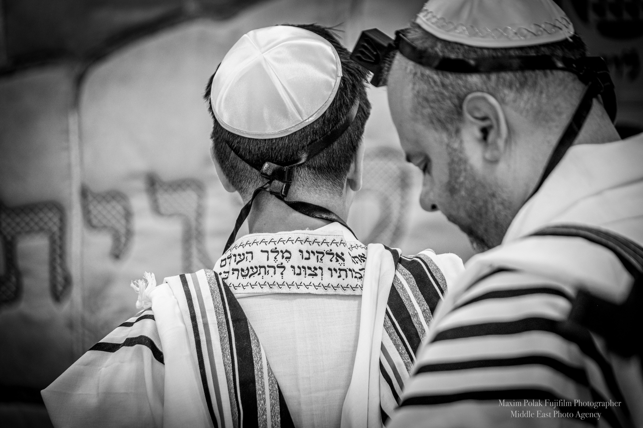 יתאי. Middle East Photo Agency — Photography & Event Magnets — סוכנות צילום והדפסת מגנטים לאירועים