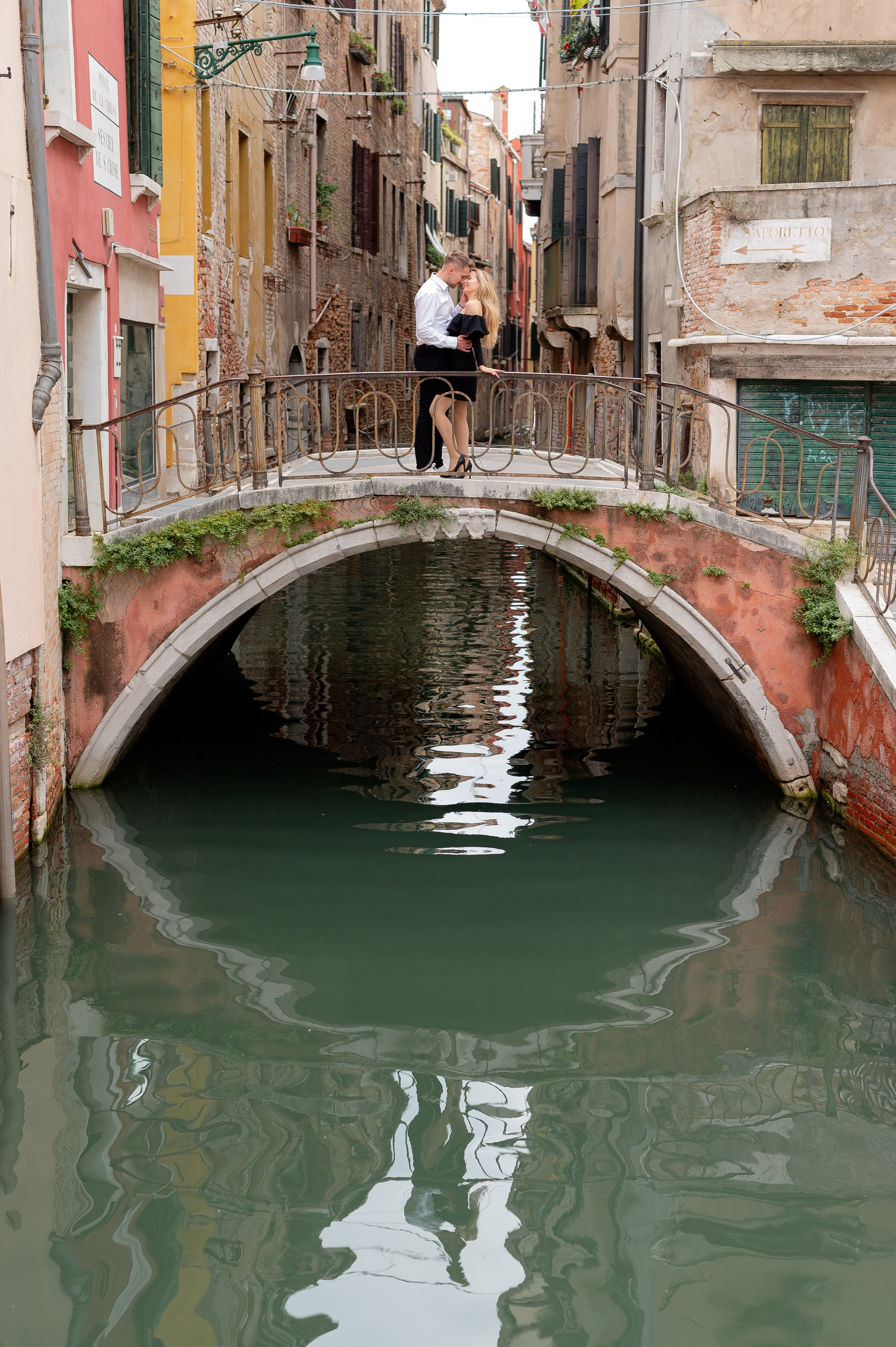Violeta & Sebastian. Photographer in Venice Anna Terzi