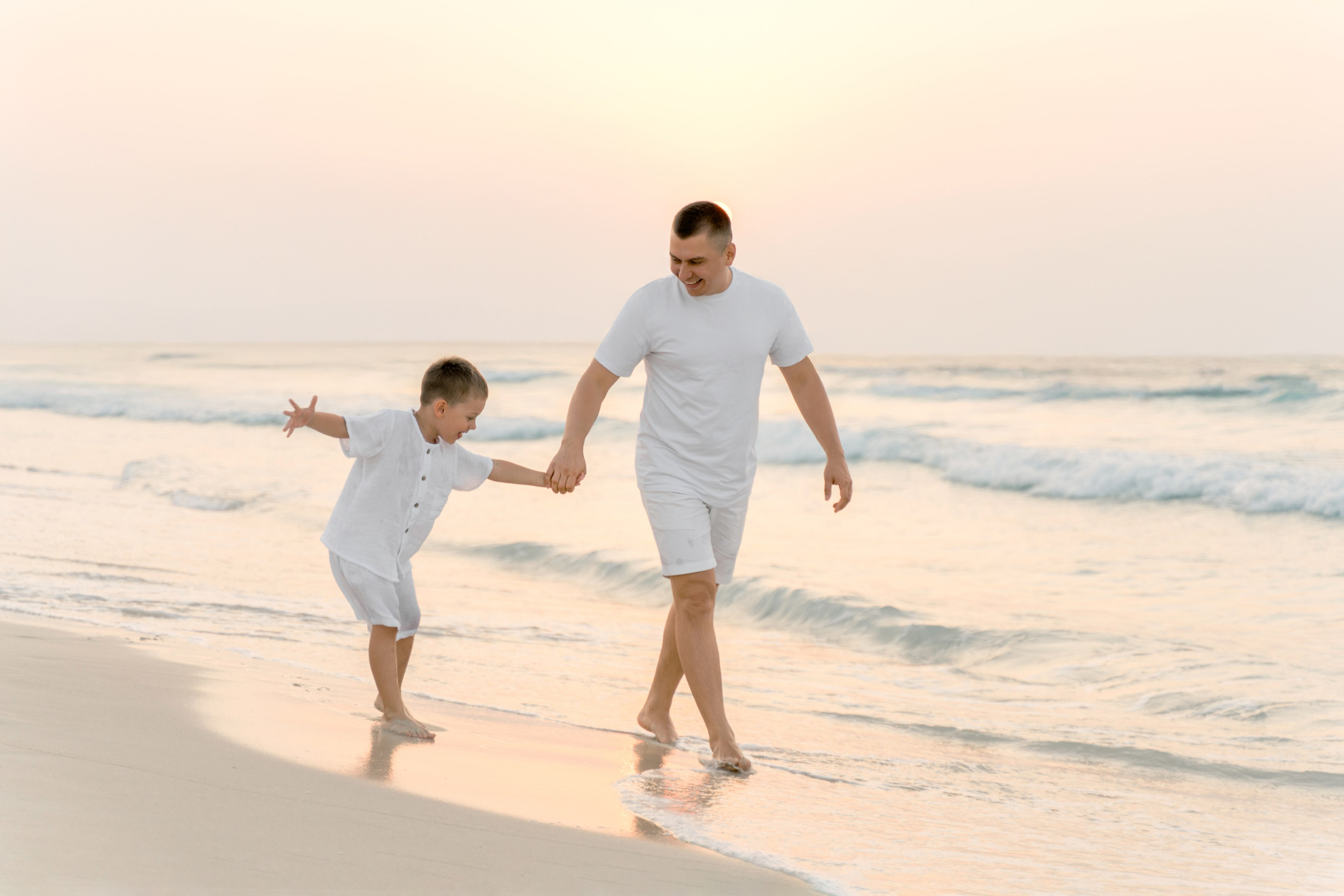 Family Photoshoot on&nbsp;the Beach in&nbsp;Abu Dhabi