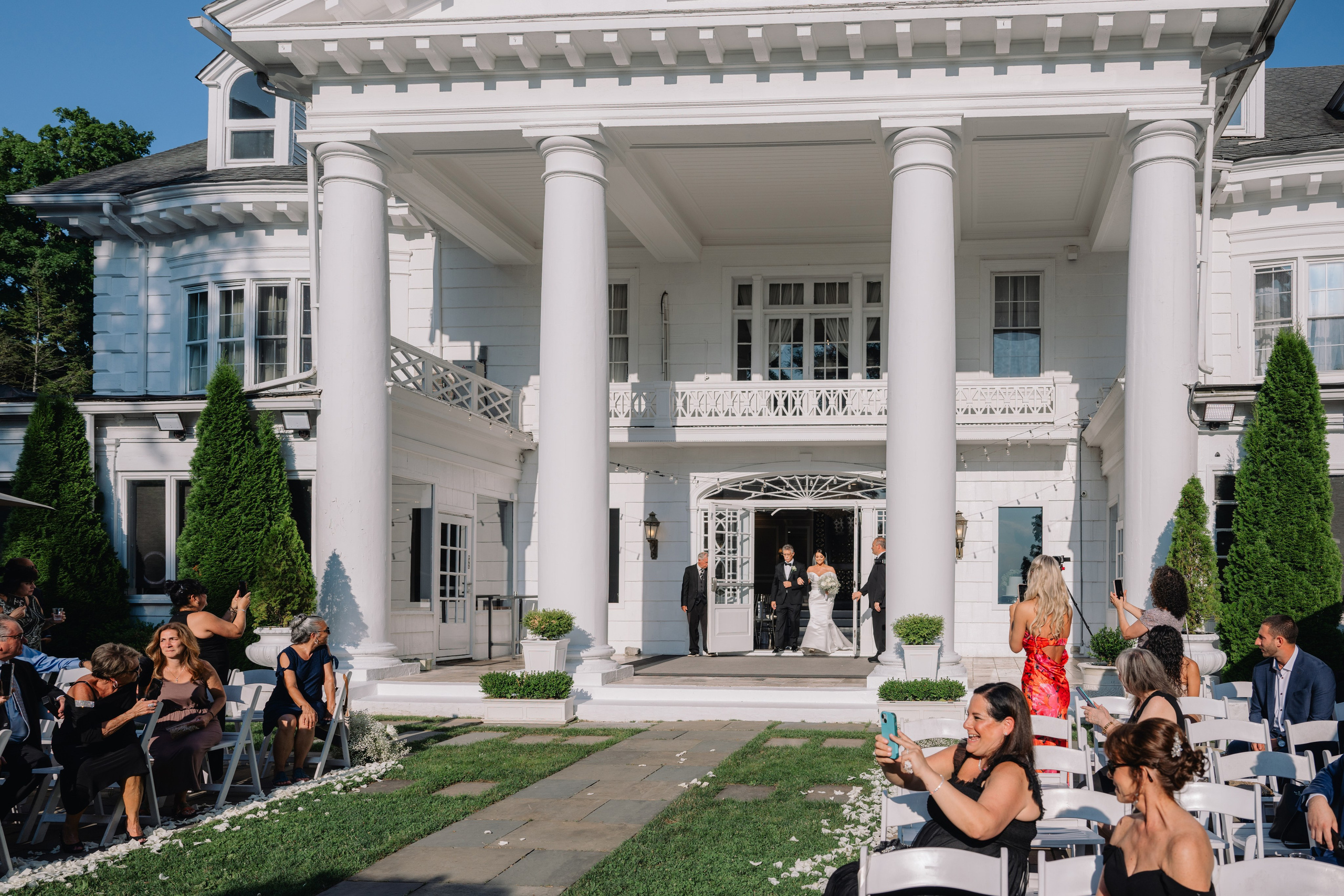 Summer Wedding at The Briarcliff Manor | Taylor & Richie | New York Wedding Photography