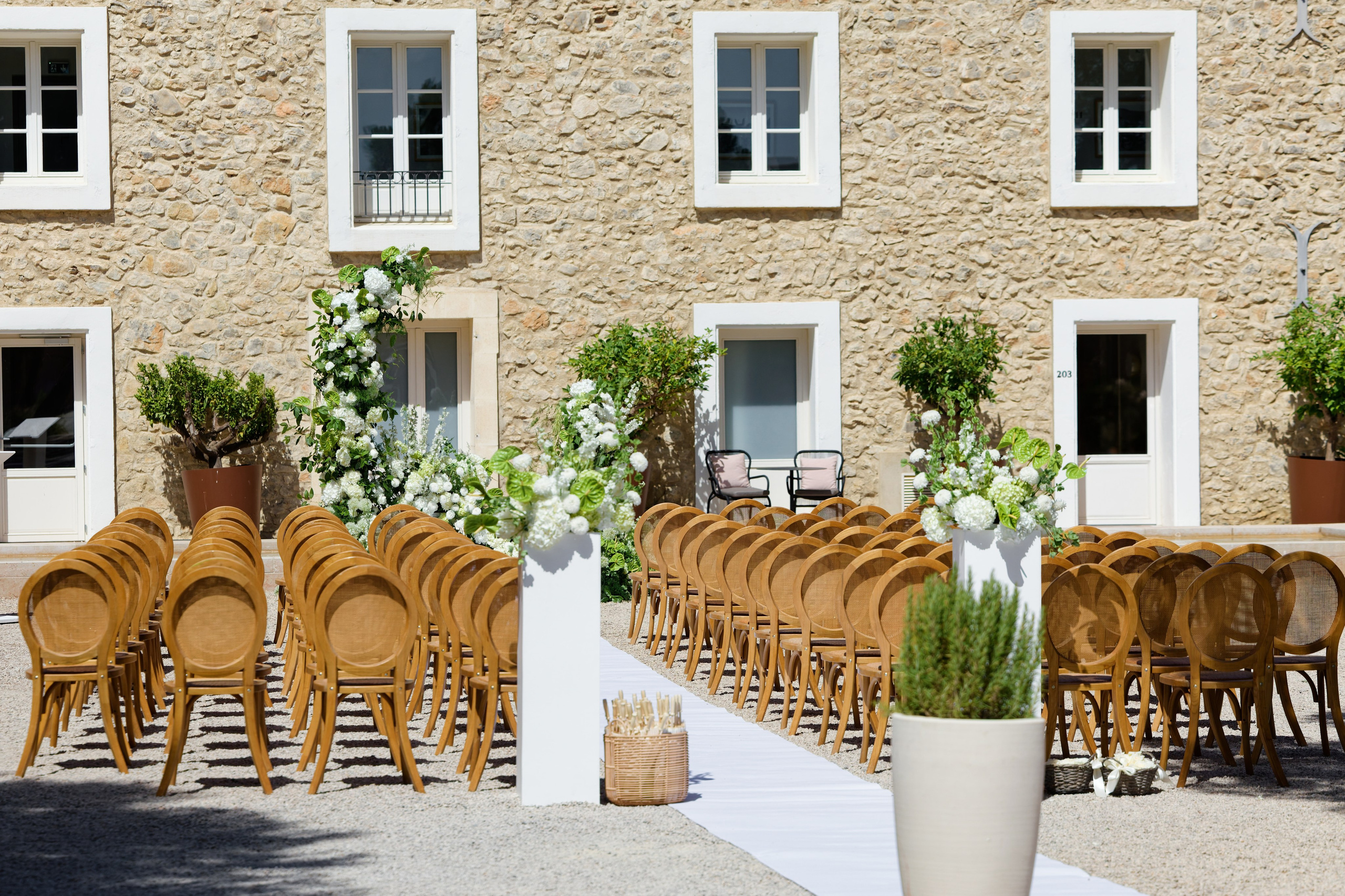 Wedding at Château L’Hospitalet in Narbonne, France. Destination Wedding Photographer — Nikita Burtsev