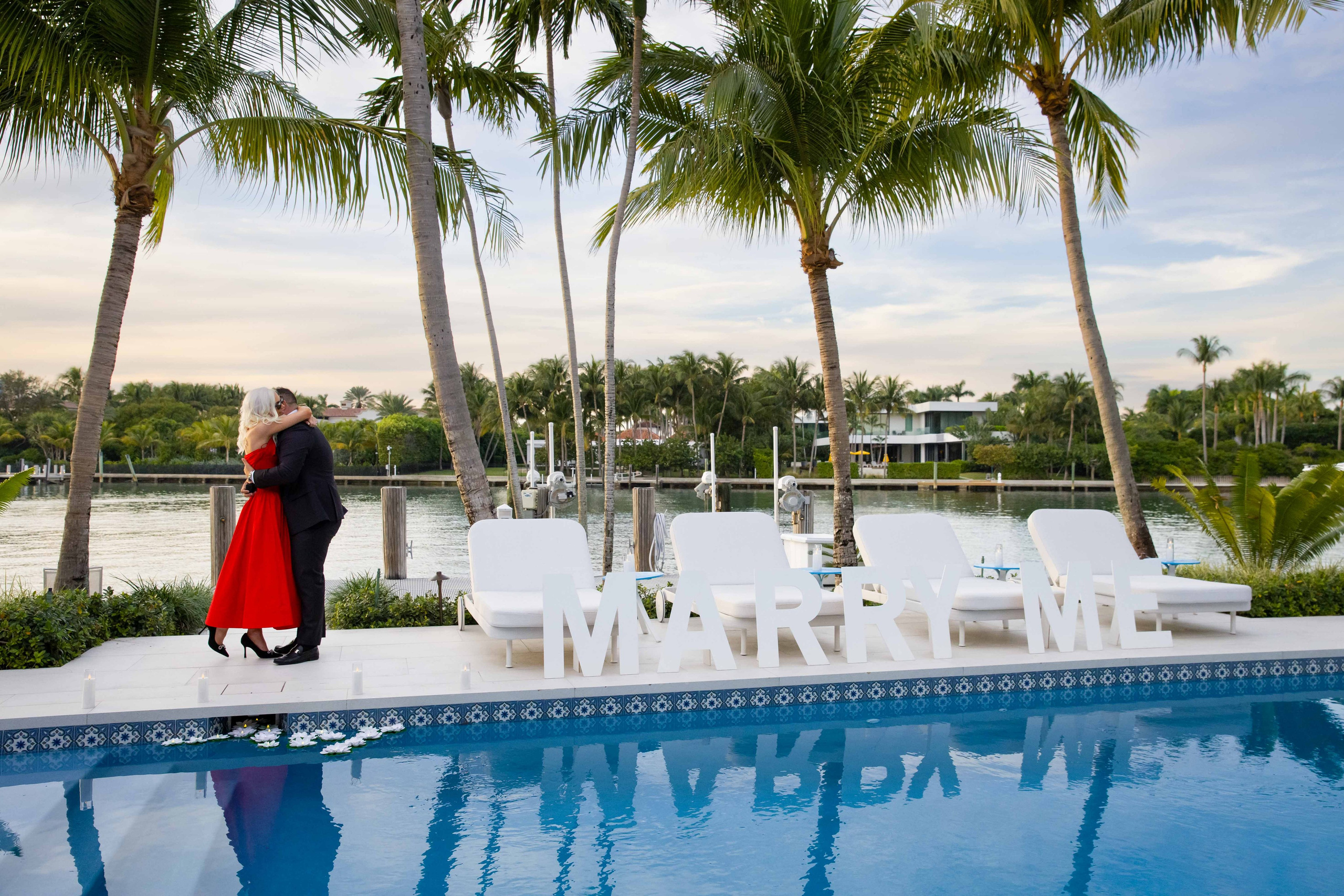 PROPOSALS_Love Story. Miami Family and Event Photographer