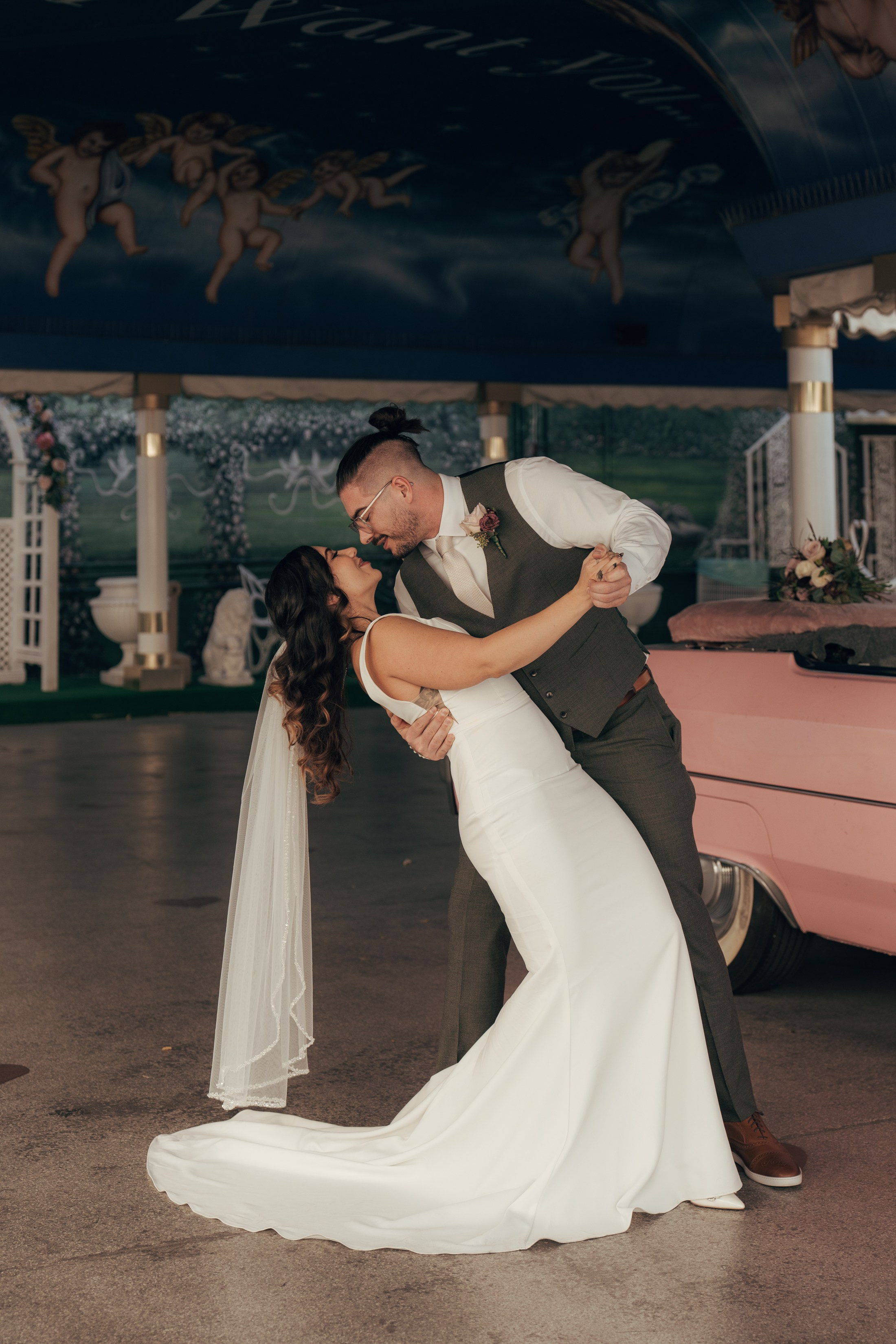 Evan&Jessica. Wedding & elopement photographer Viktoriya Kravtsov. Las Vegas