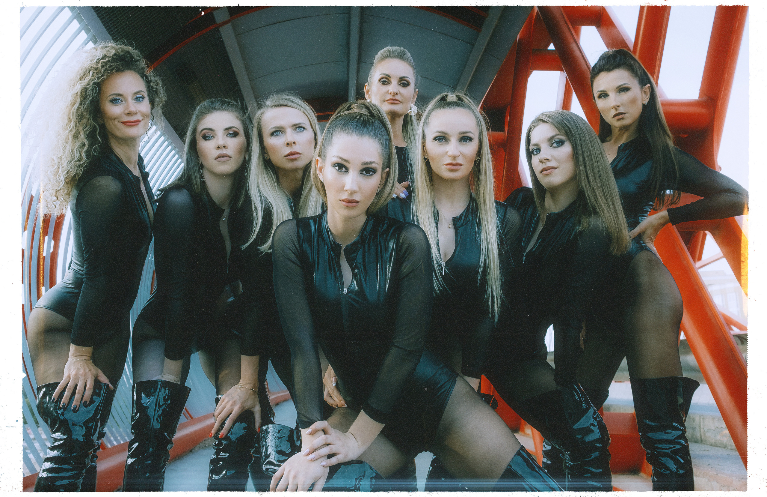 Уличная фотосессия для танцоров High Heels в Аликанте — Креативная фотография в Испании