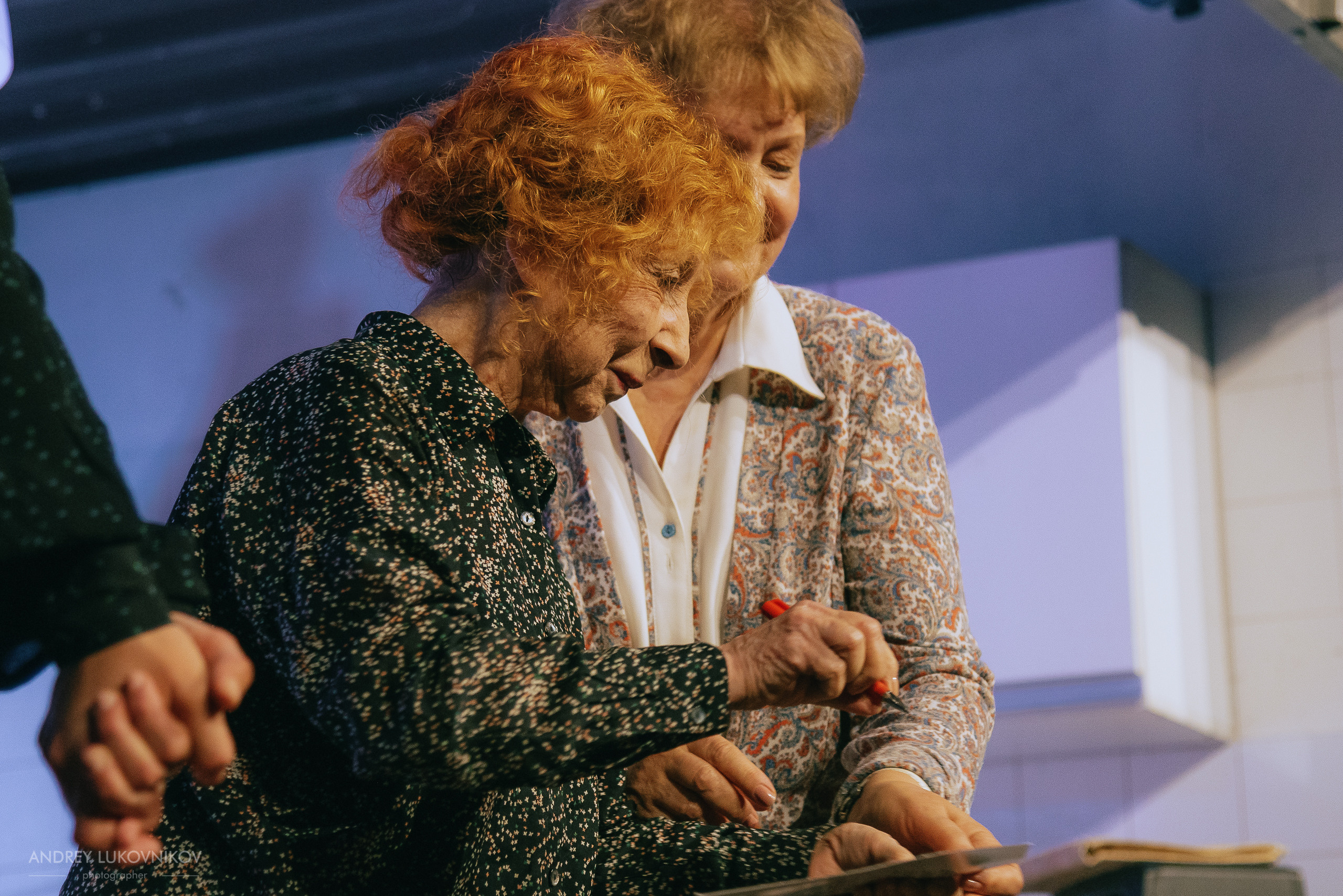 Фотосъёмка спектакля «Мой внук Вениамин» в Аликанте | Репортажный фотограф Андрей Луковников