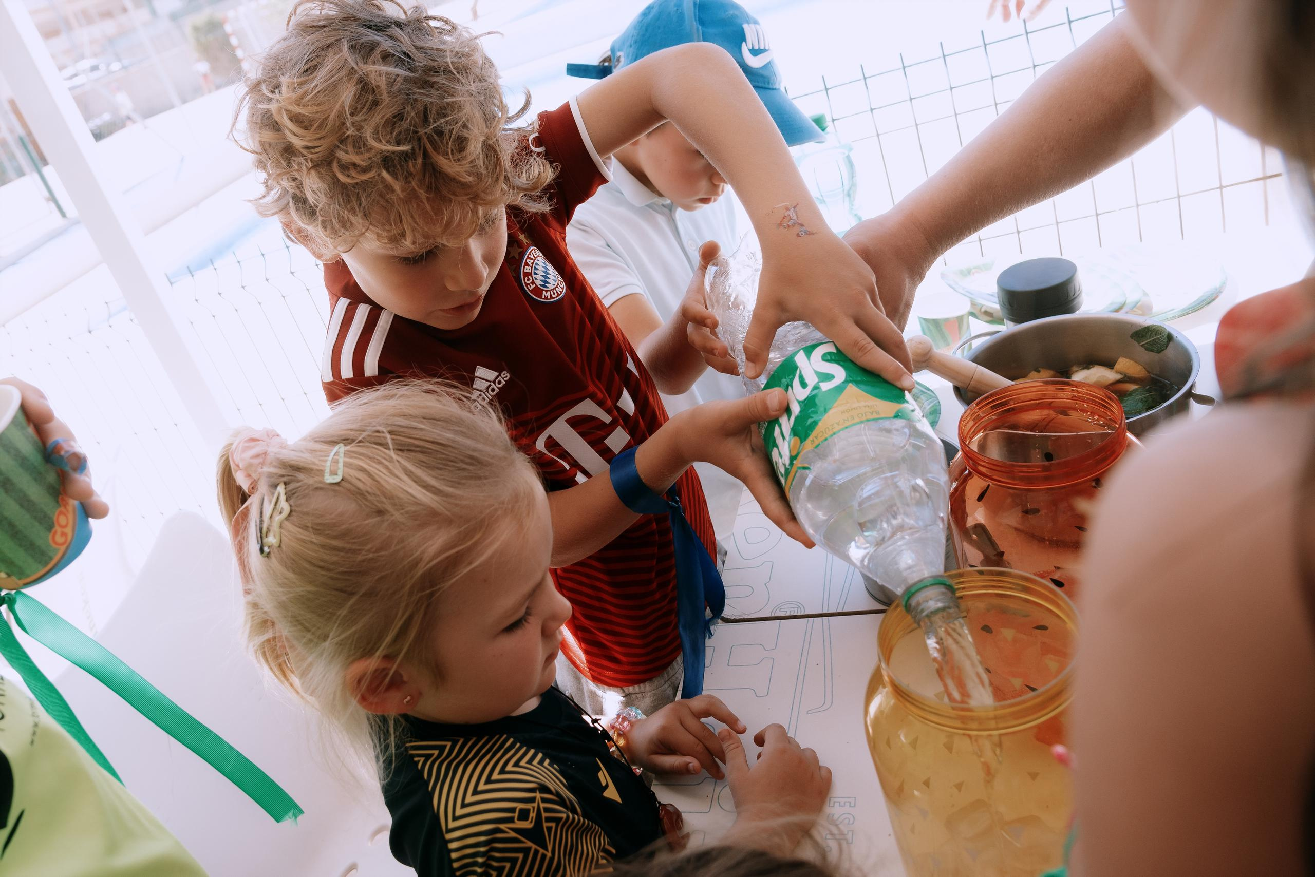 Фотограф на детский день рождения в Торревьехе — живые фото без позирования | Андрей Луковников