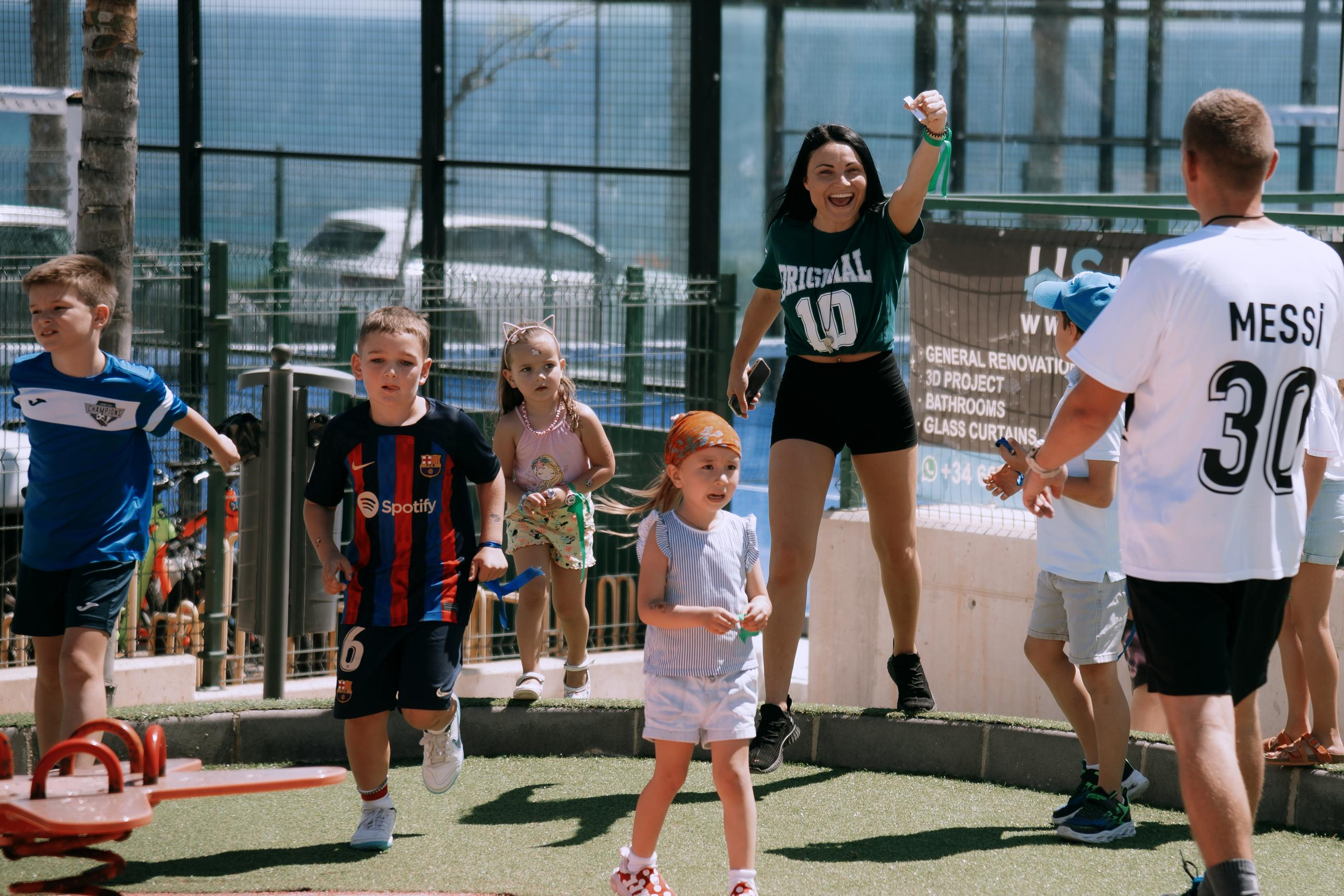 Фотограф на детский день рождения в Торревьехе — живые фото без позирования | Андрей Луковников