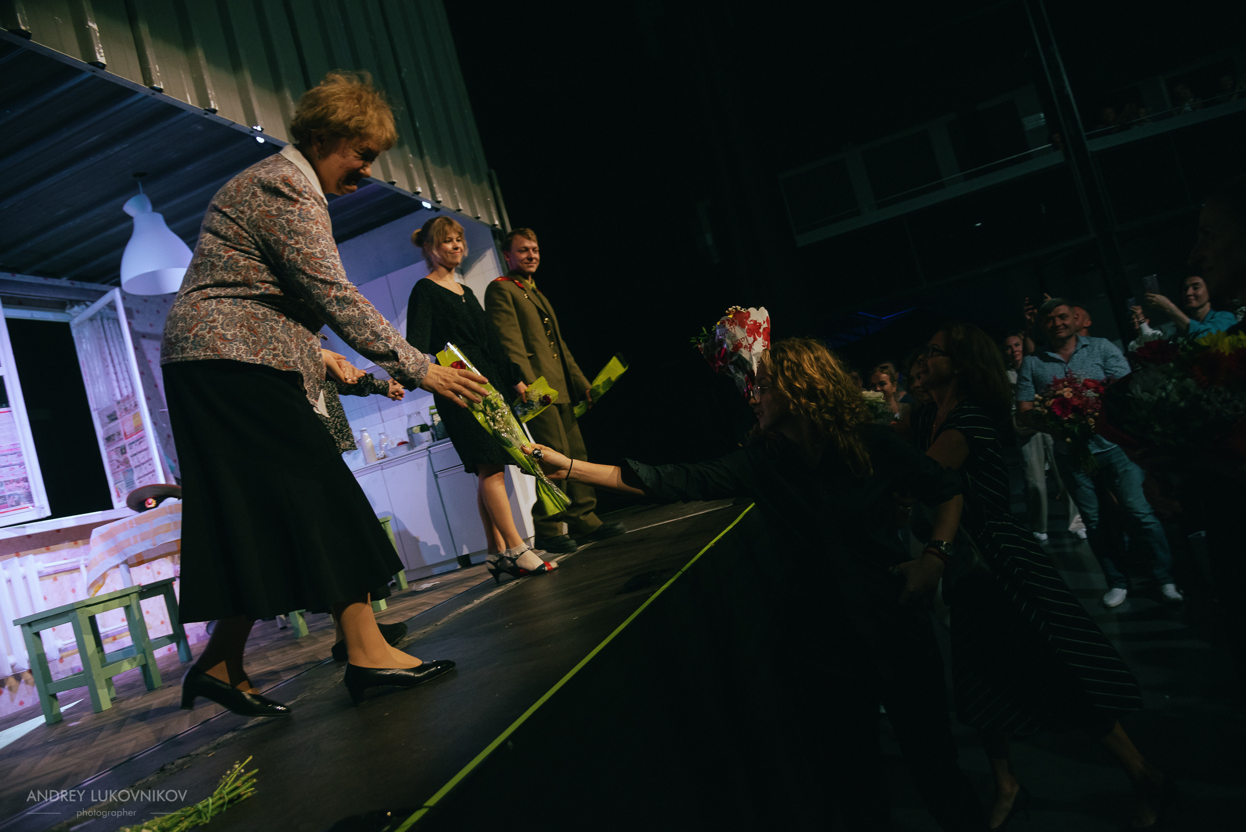 Фотосъёмка спектакля «Мой внук Вениамин» в Аликанте | Репортажный фотограф Андрей Луковников