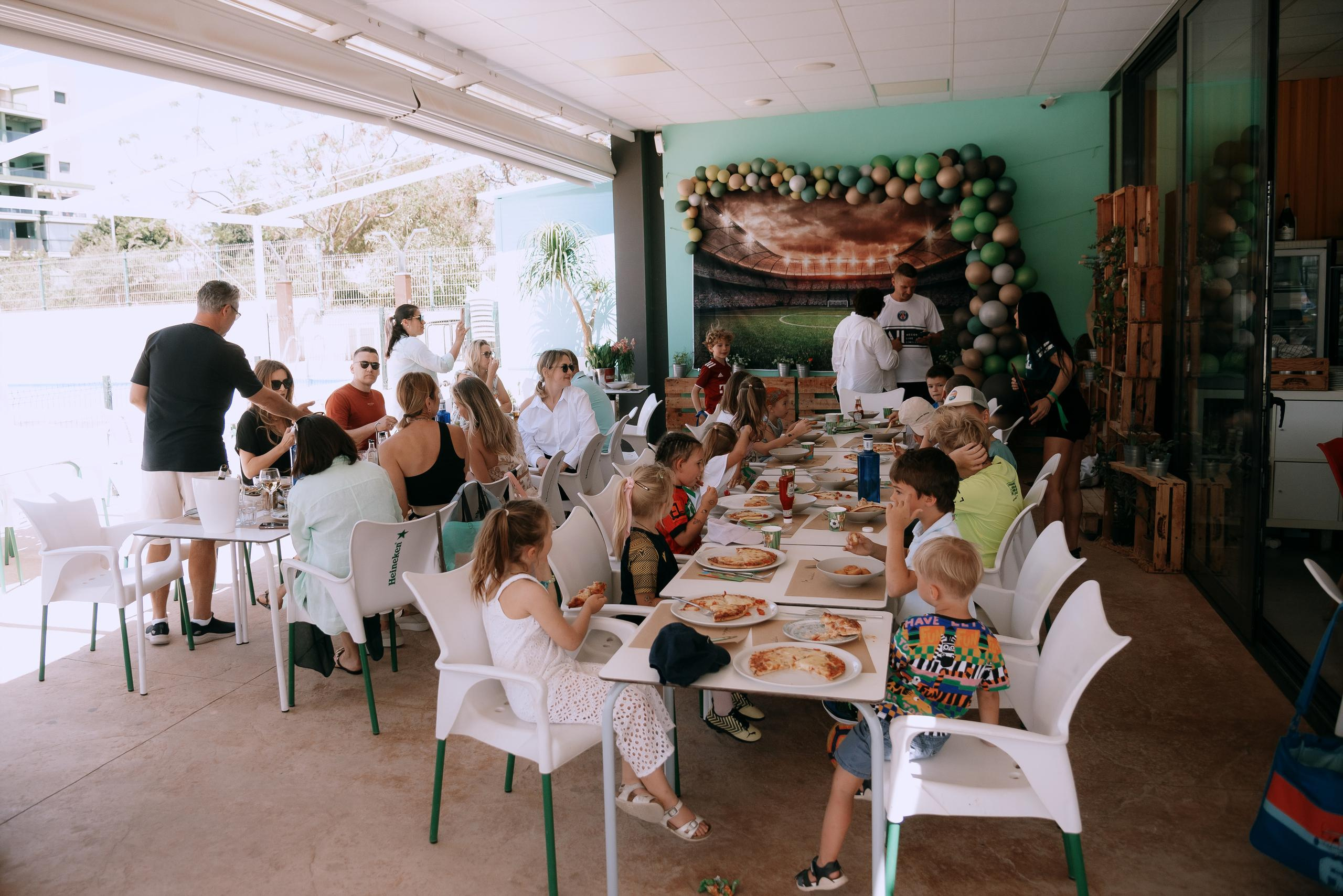 Фотограф на детский день рождения в Торревьехе — живые фото без позирования | Андрей Луковников