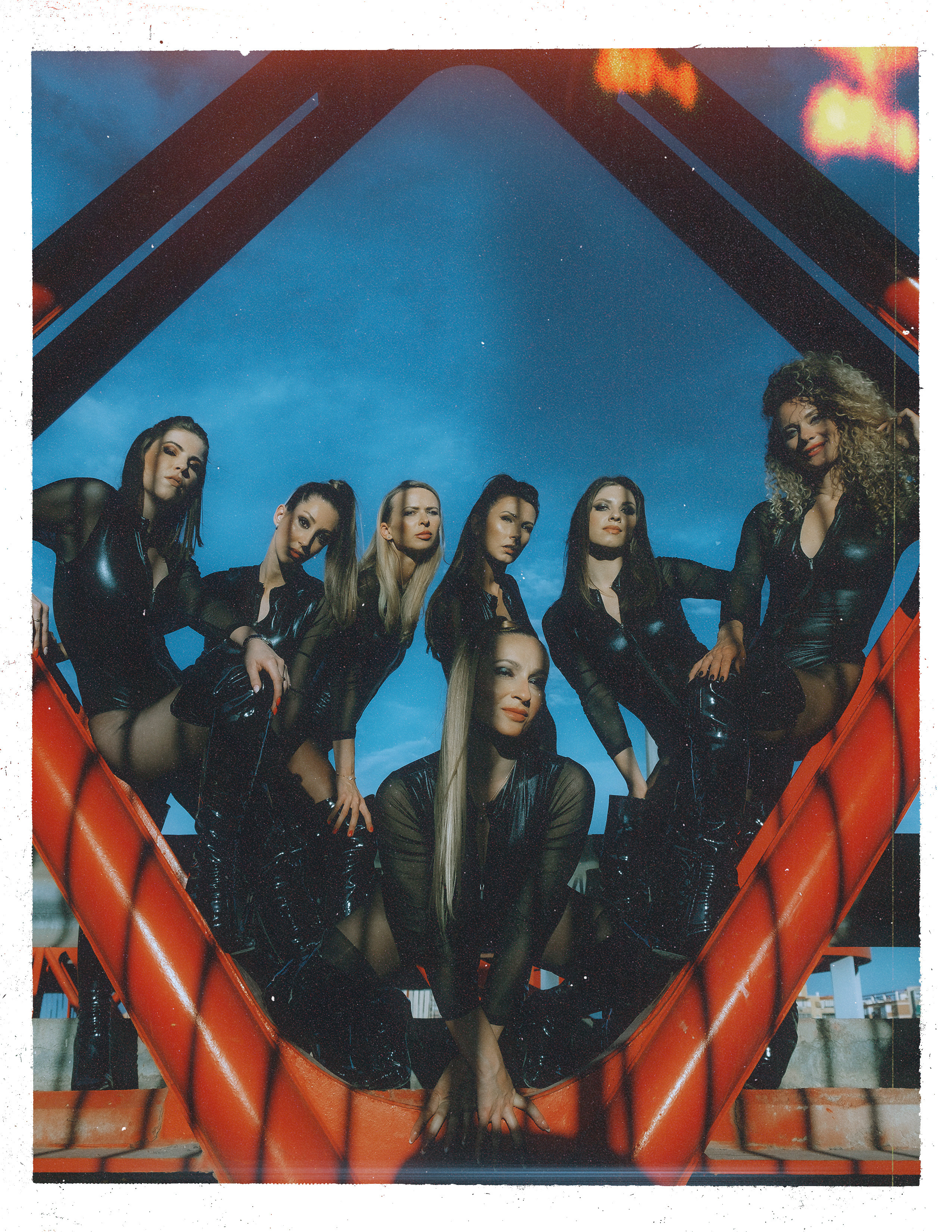 Уличная фотосессия для танцоров High Heels в Аликанте — Креативная фотография в Испании