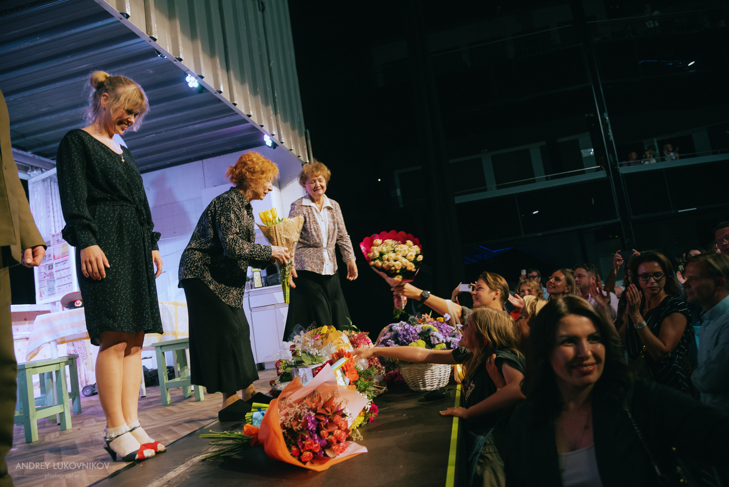 Фотосъёмка спектакля «Мой внук Вениамин» в Аликанте | Репортажный фотограф Андрей Луковников