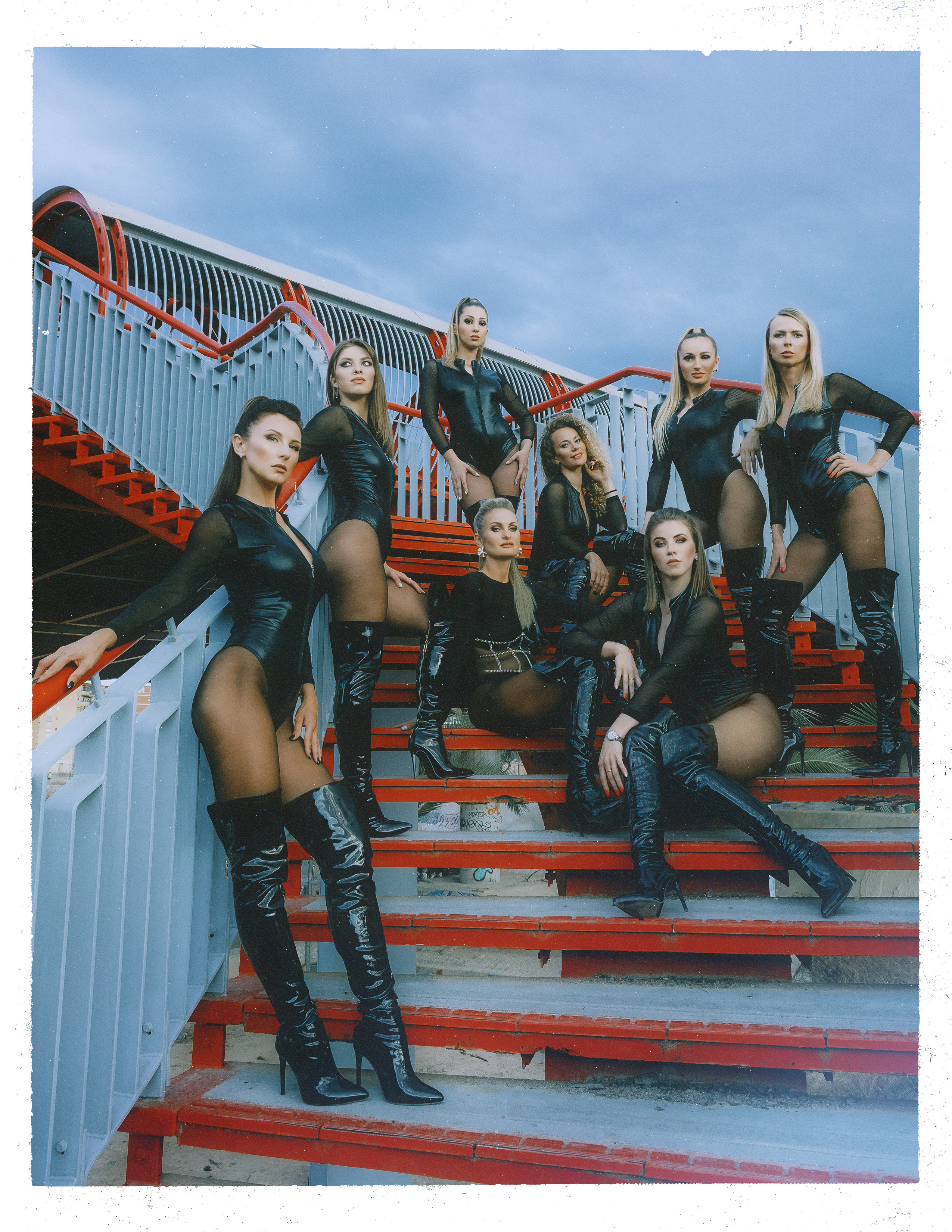 Уличная фотосессия для танцоров High Heels в Аликанте — Креативная фотография в Испании