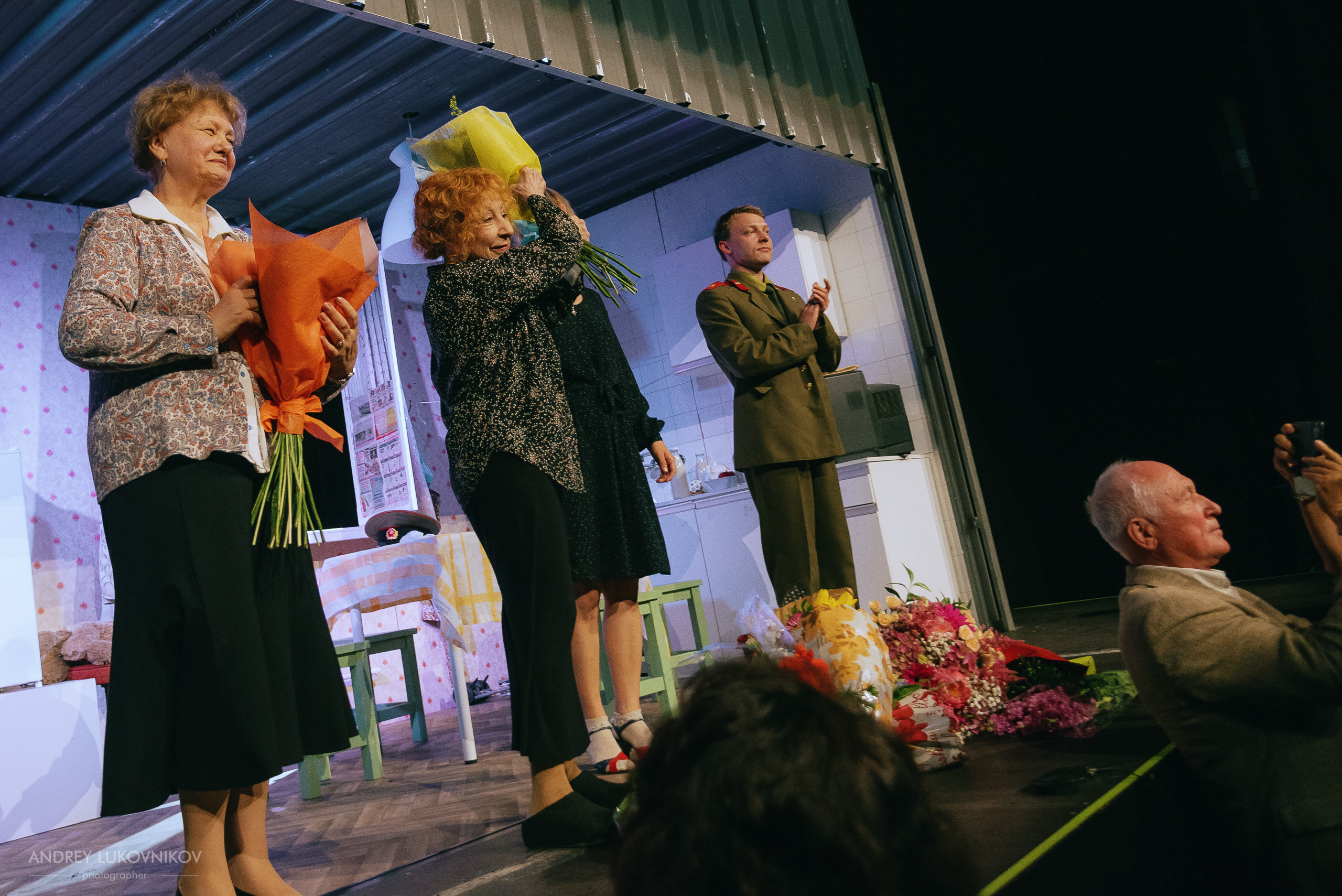 Фотосъёмка спектакля «Мой внук Вениамин» в Аликанте | Репортажный фотограф Андрей Луковников