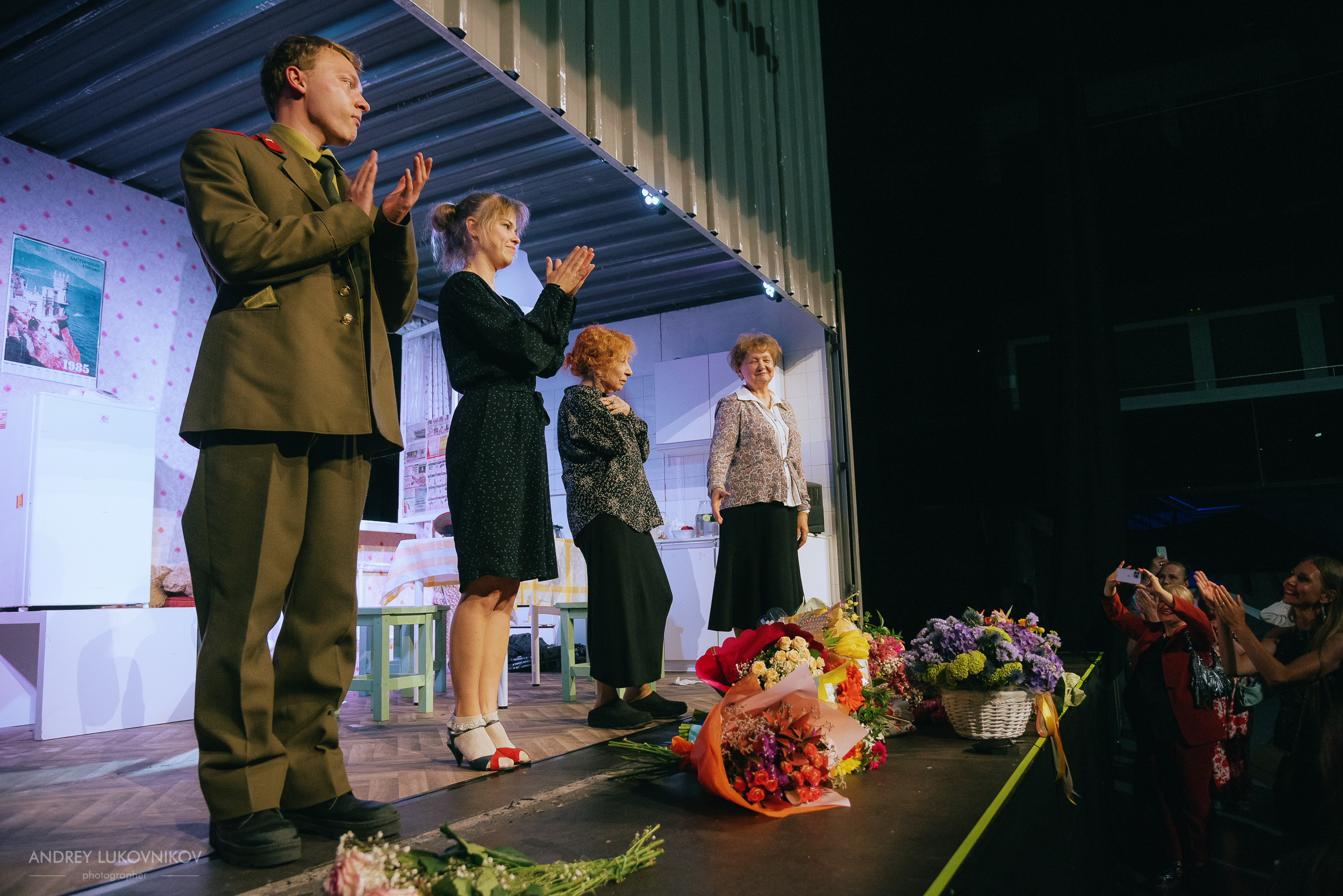 Фотосъёмка спектакля «Мой внук Вениамин» в Аликанте | Репортажный фотограф Андрей Луковников