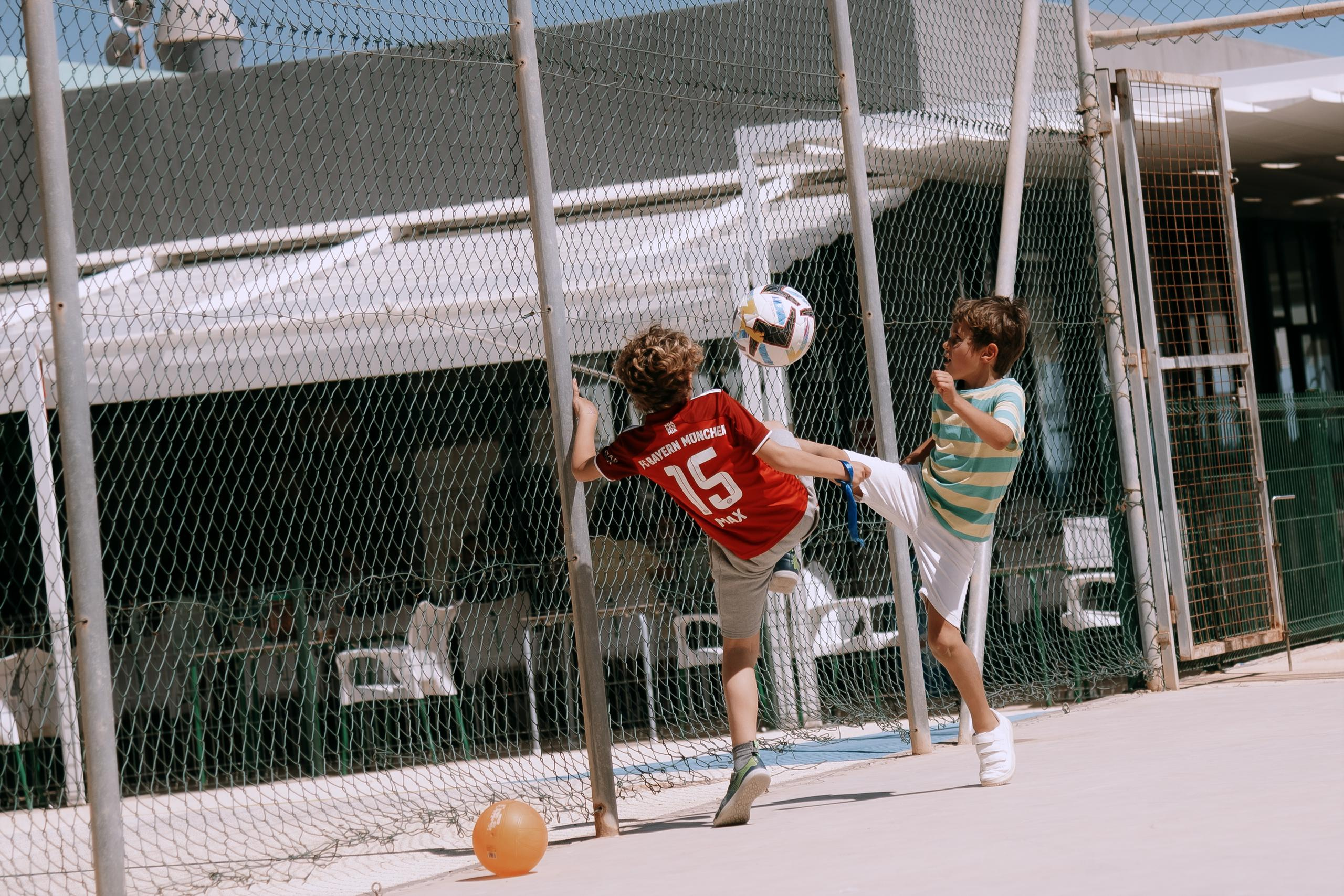 Фотограф на детский день рождения в Торревьехе — живые фото без позирования | Андрей Луковников