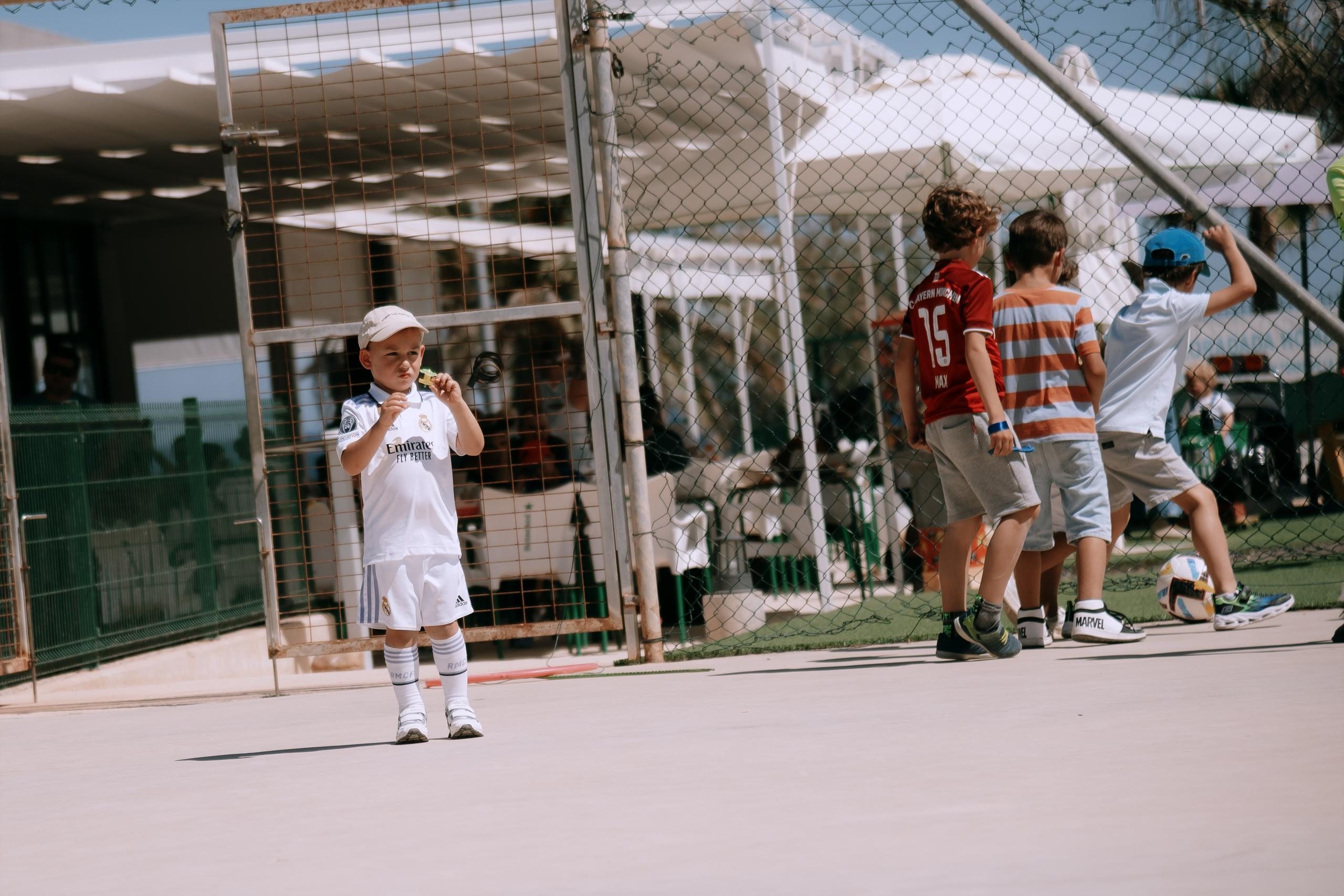 Фотограф на детский день рождения в Торревьехе — живые фото без позирования | Андрей Луковников