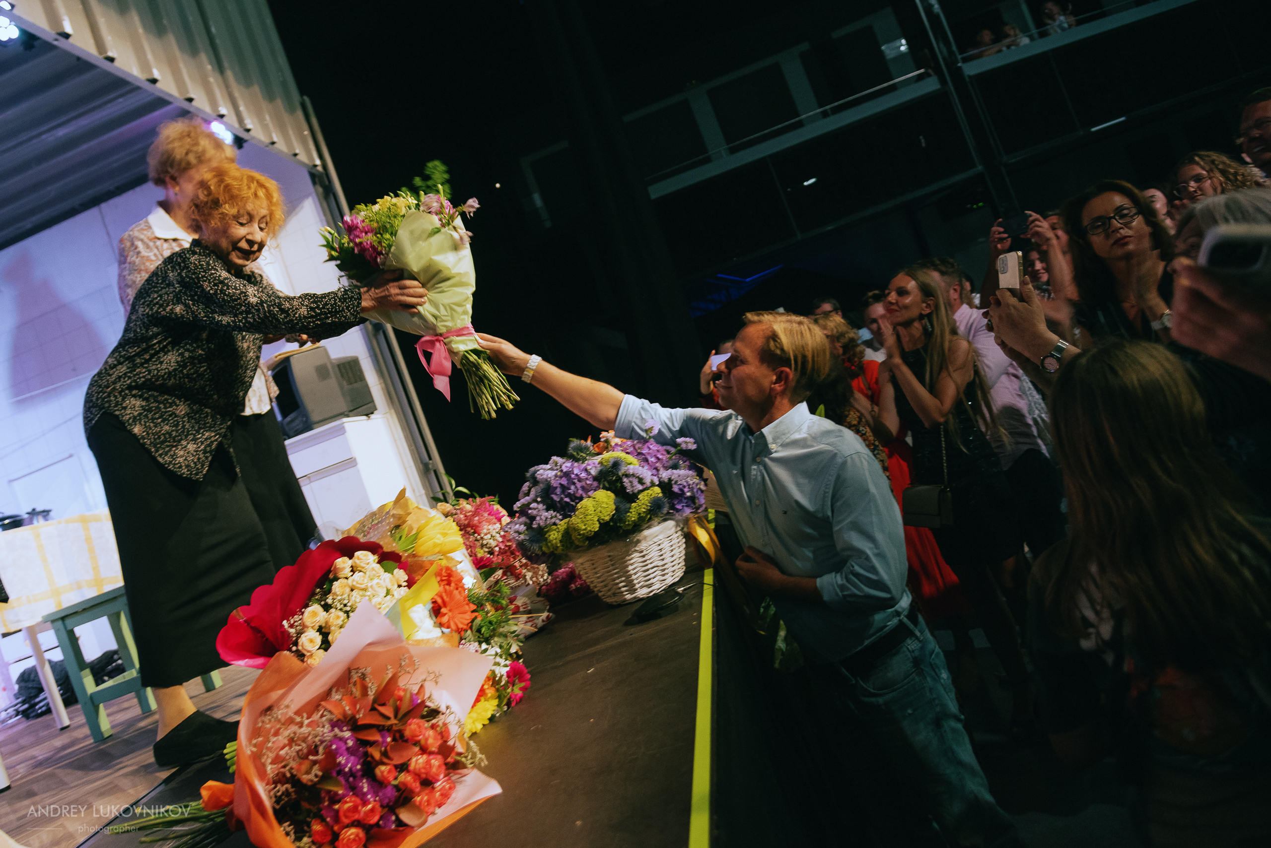 Фотосъёмка спектакля «Мой внук Вениамин» в Аликанте | Репортажный фотограф Андрей Луковников