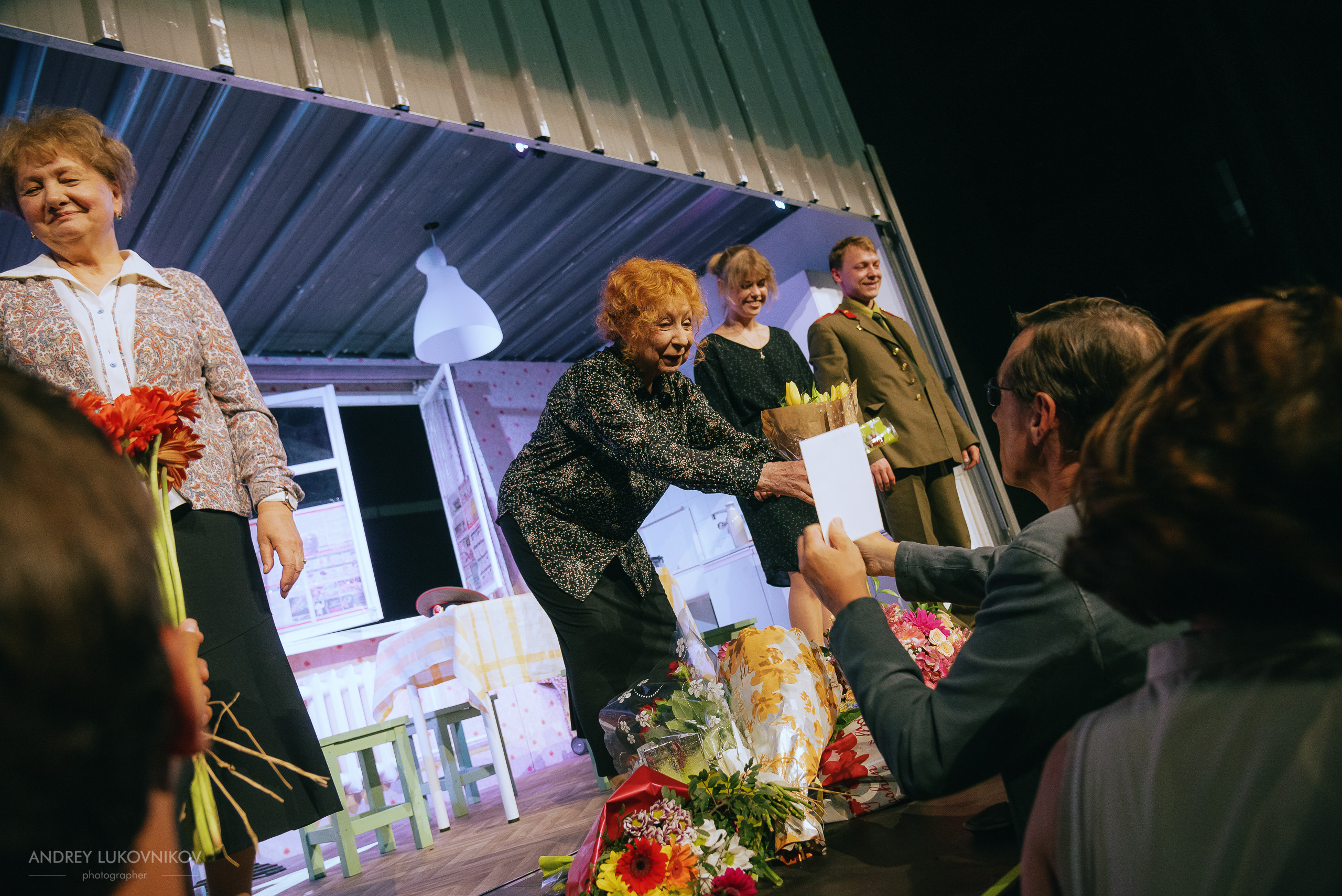 Фотосъёмка спектакля «Мой внук Вениамин» в Аликанте | Репортажный фотограф Андрей Луковников