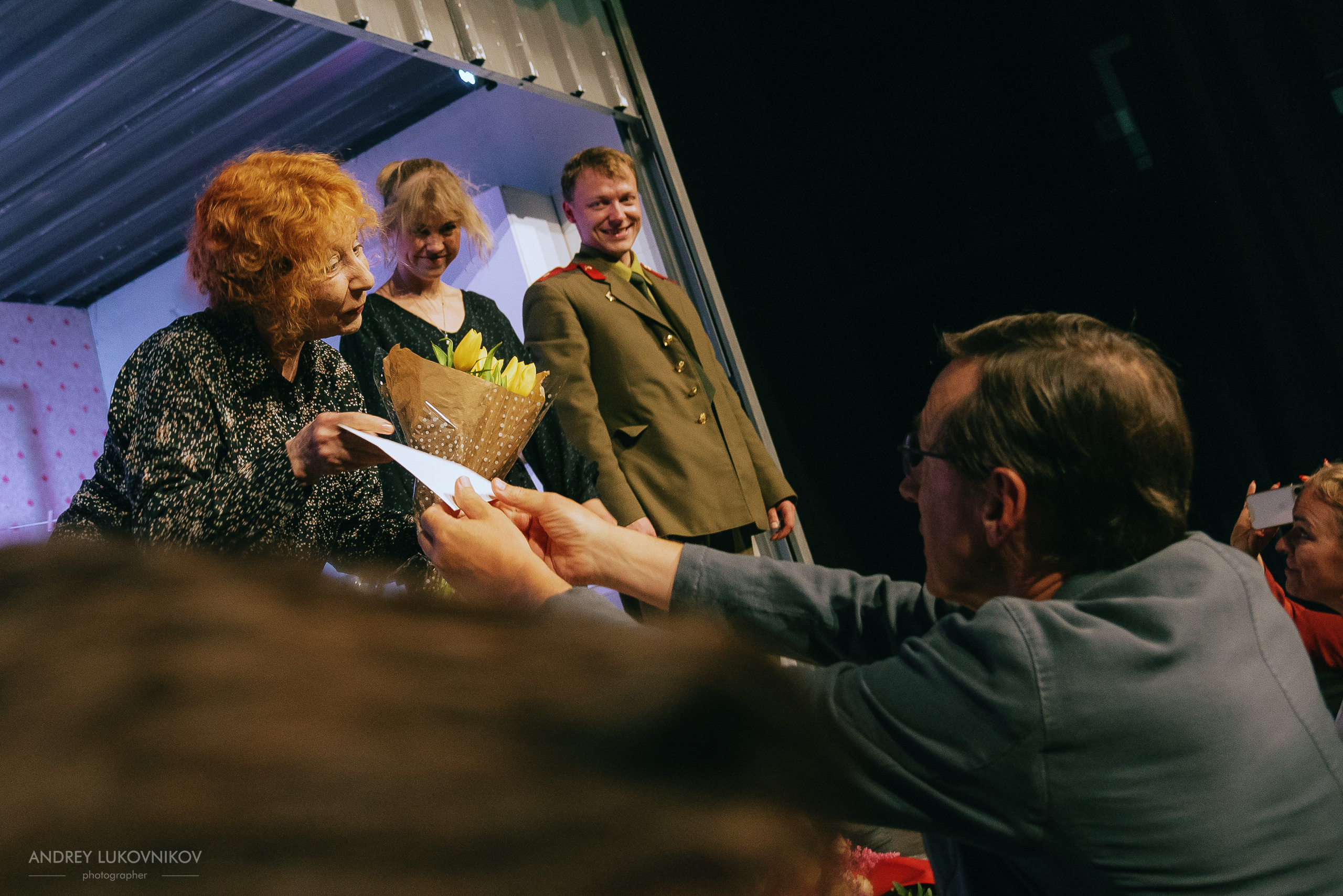 Фотосъёмка спектакля «Мой внук Вениамин» в Аликанте | Репортажный фотограф Андрей Луковников