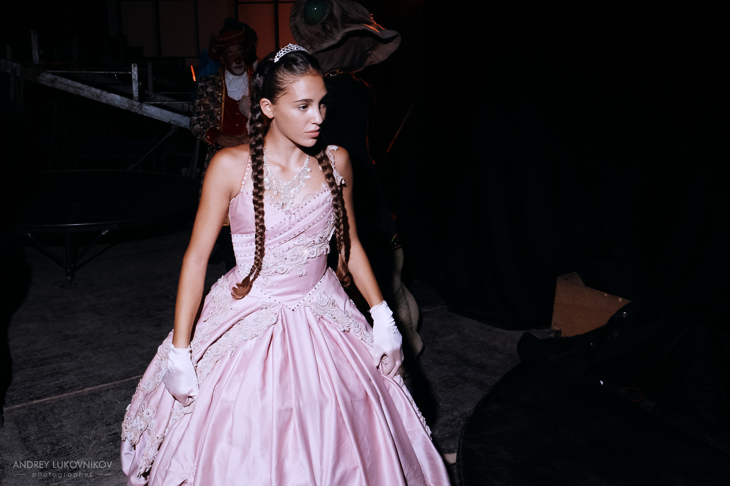 BTS: Vassallo Sisters