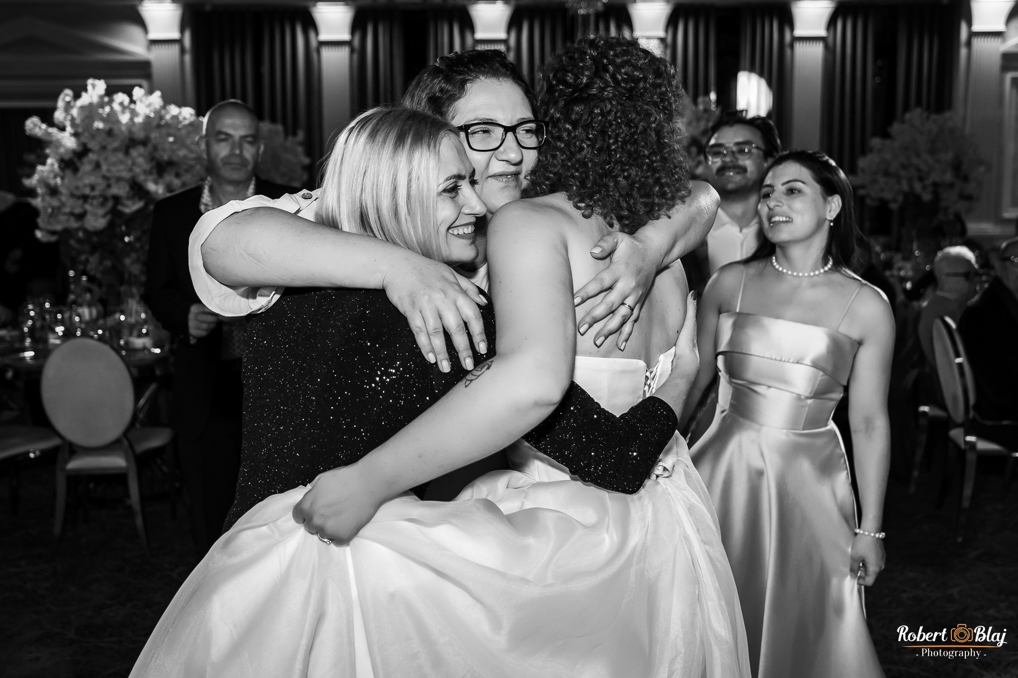 Iulia & Marian. Robert Blaj - Fotograf Nuntă Iași