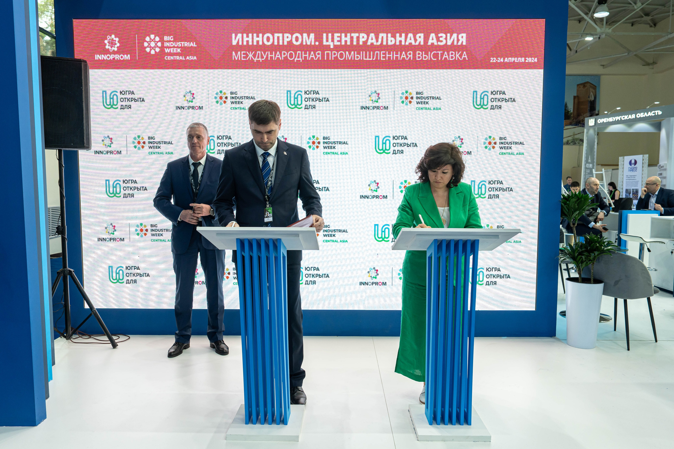 Международная промышленная выставка «ИННОПРОМ. Центральная Азия 2024». Георгий Намазов | Фотограф в Ташкенте