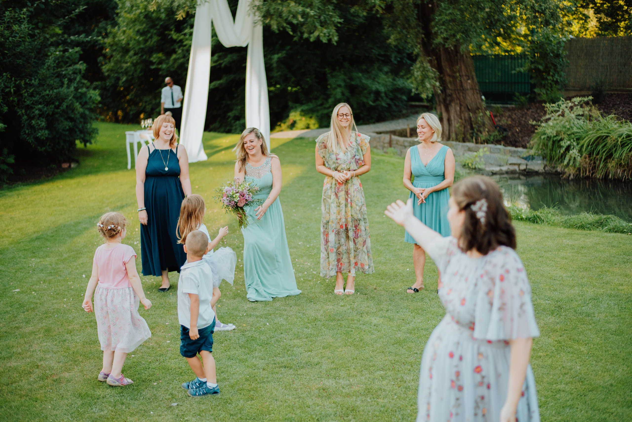 Czech and Portugal Photographer. Lifestyle, wedding and family photographer