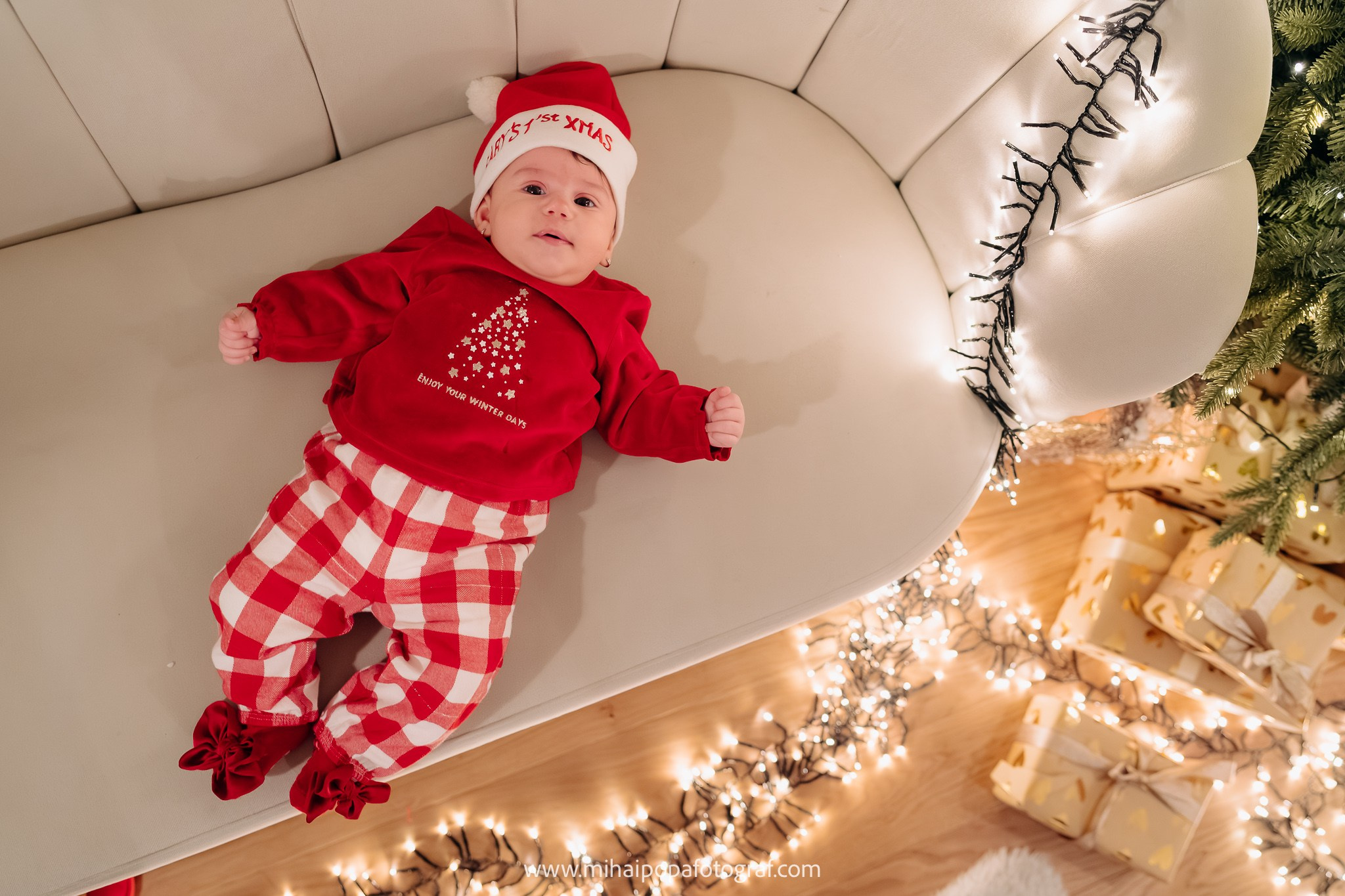 Ședință Foto Crăciun - Sara. Fotograf Nuntă & Botez București - Mihai Popa | Dincolo de oameni, imortalizez emoții!