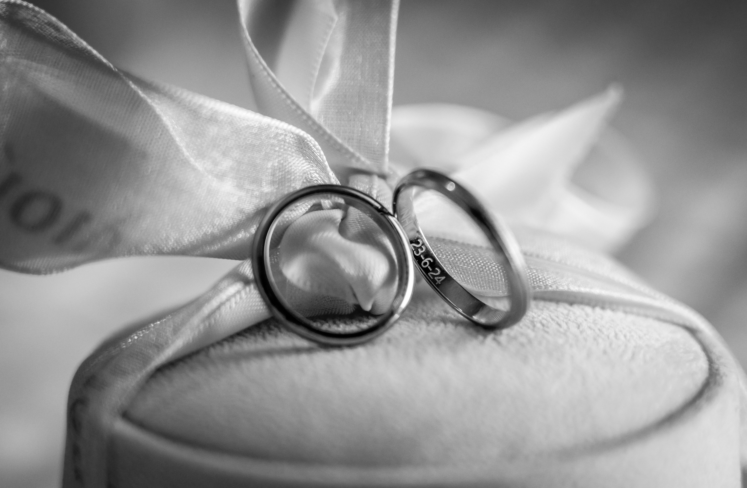 Adoro.Pro — Andriy Doroshkevych — Editorial wedding & event photography and videography in Europe