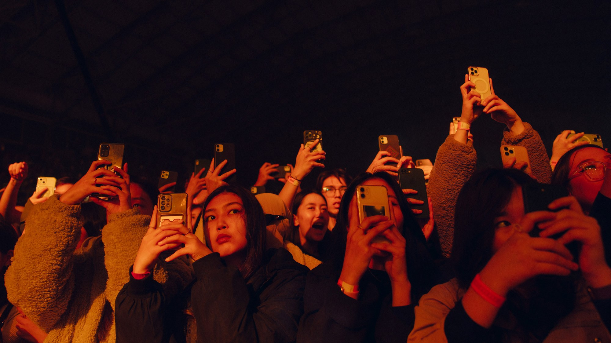 Концерт: ULUKMANAPO. Азимжан Нуритдинходжаев — свадебный фотограф