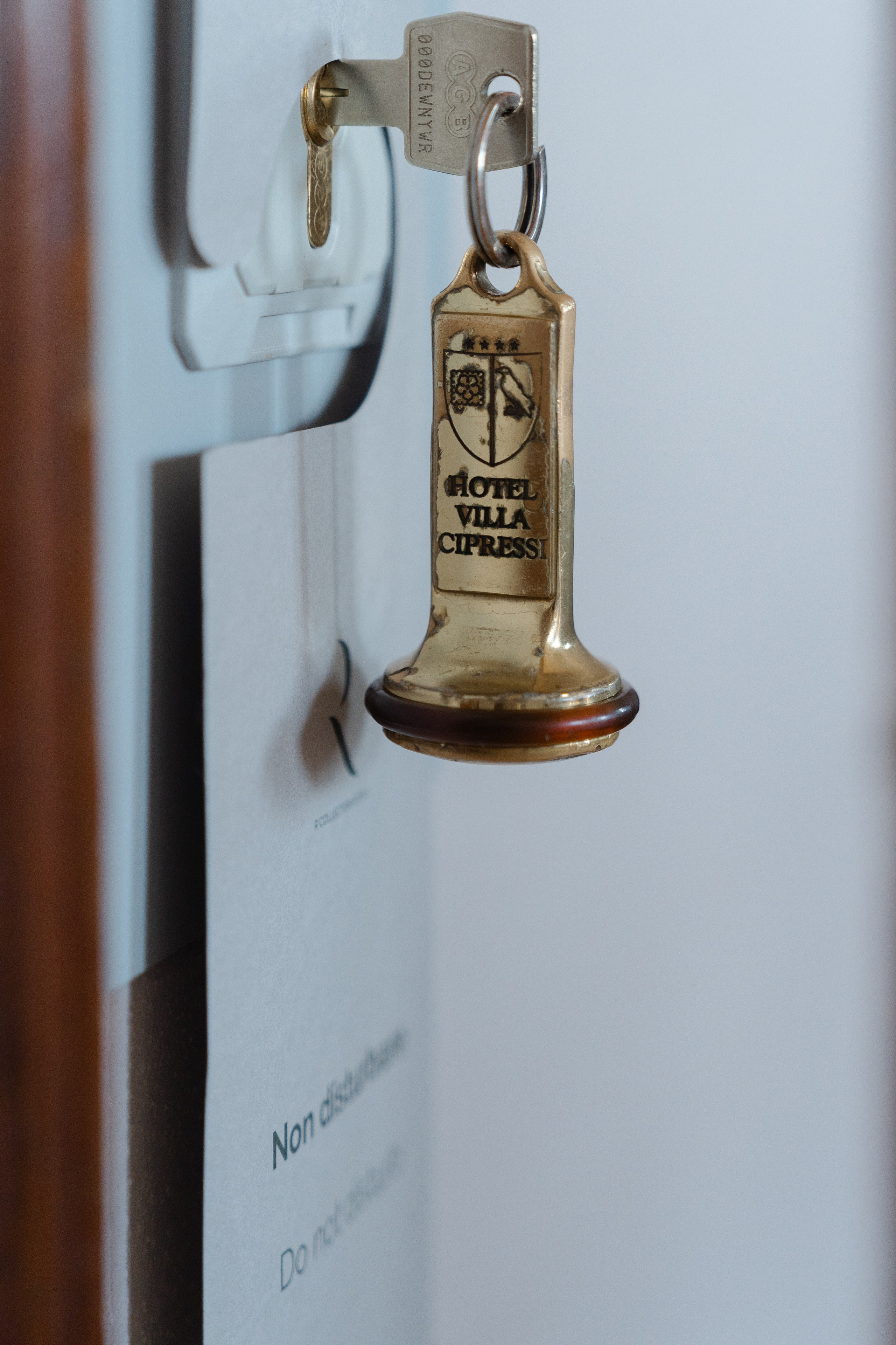 SIMONA AND SERDJIO_VILLA CIPRESSI_LAKE COMO. PHOTOGRAPHER IN ITALY