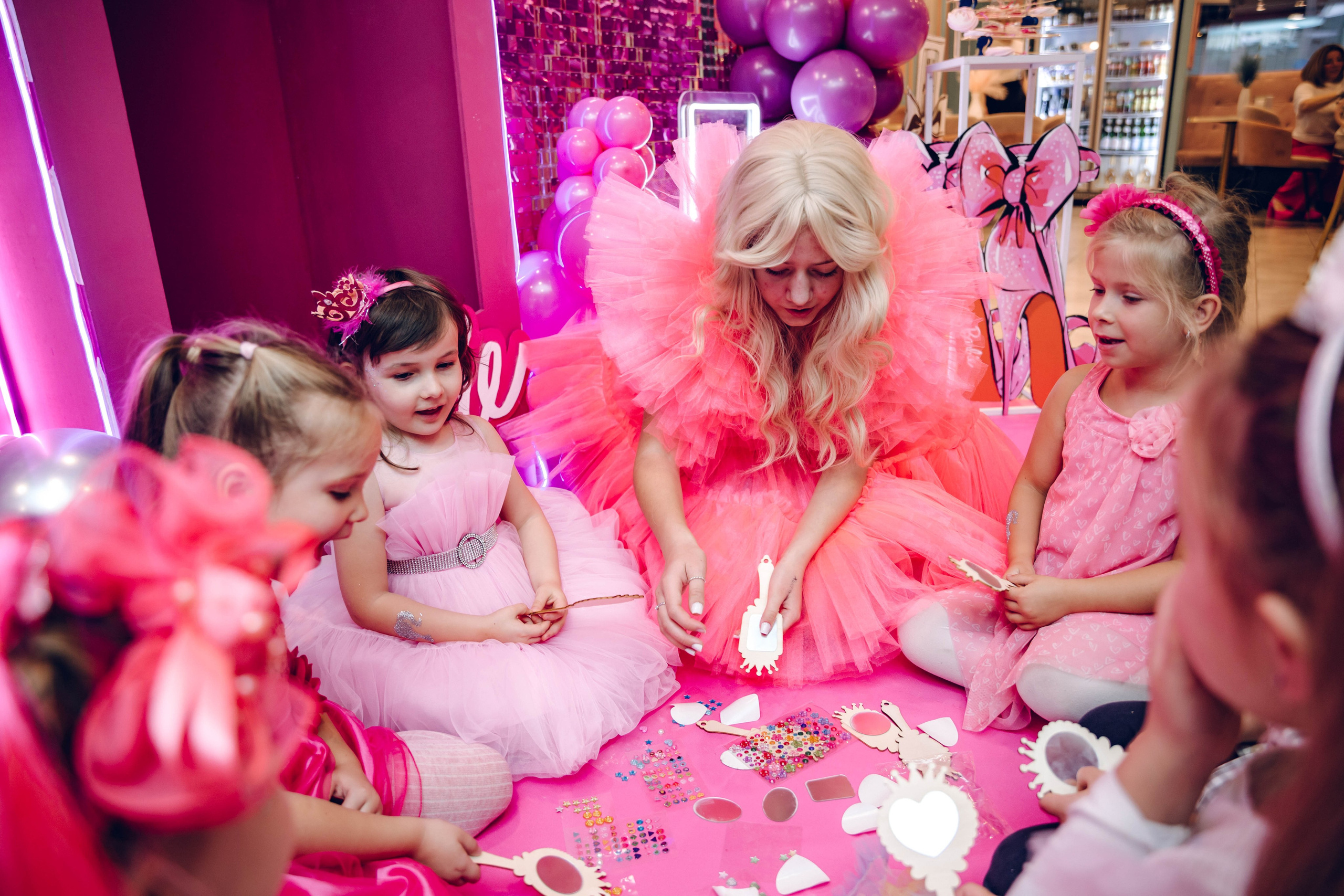 Geburtstag Party. Portrait family photographer in Berlin Elena Zakh